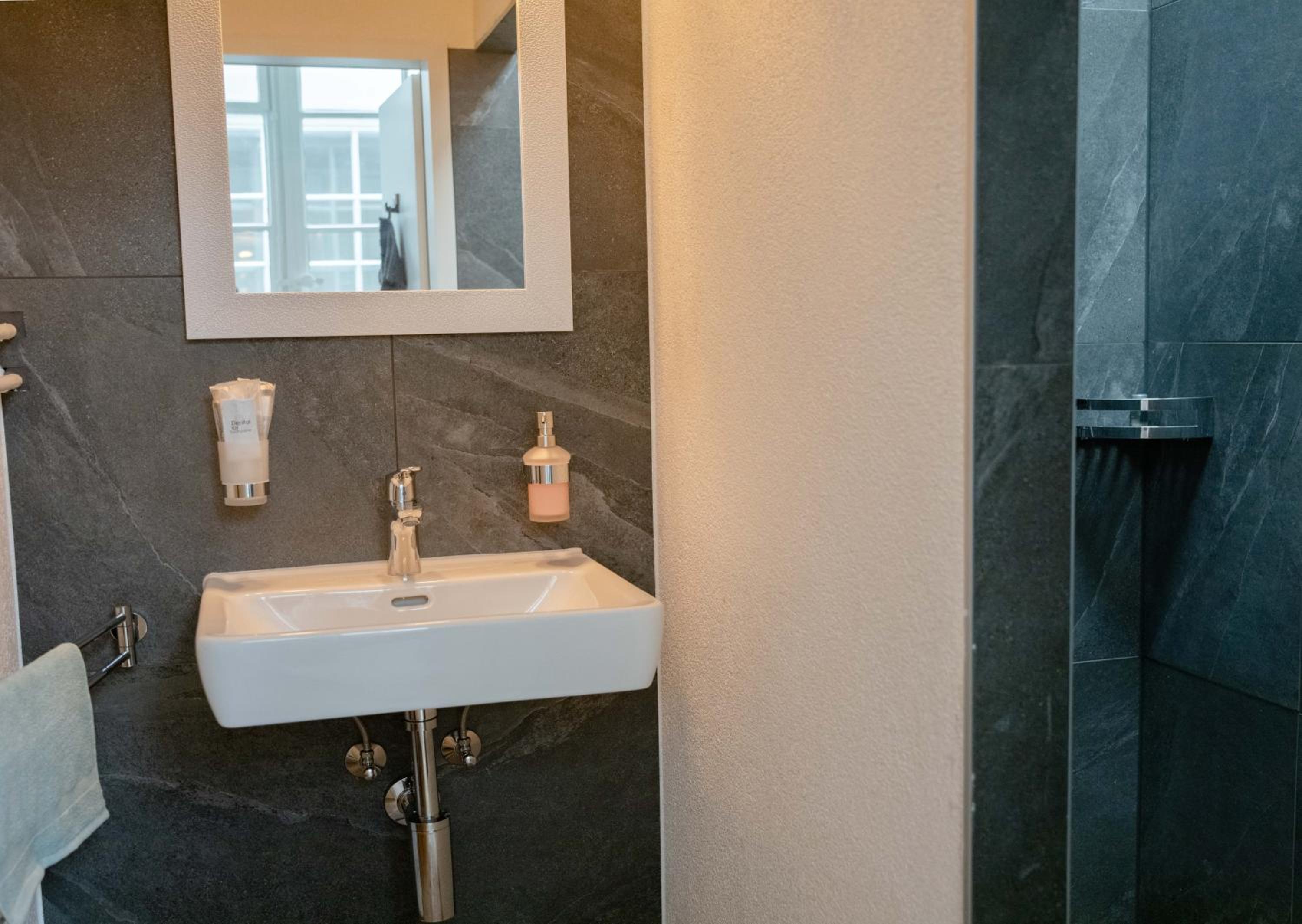 Apartment - Photo 13