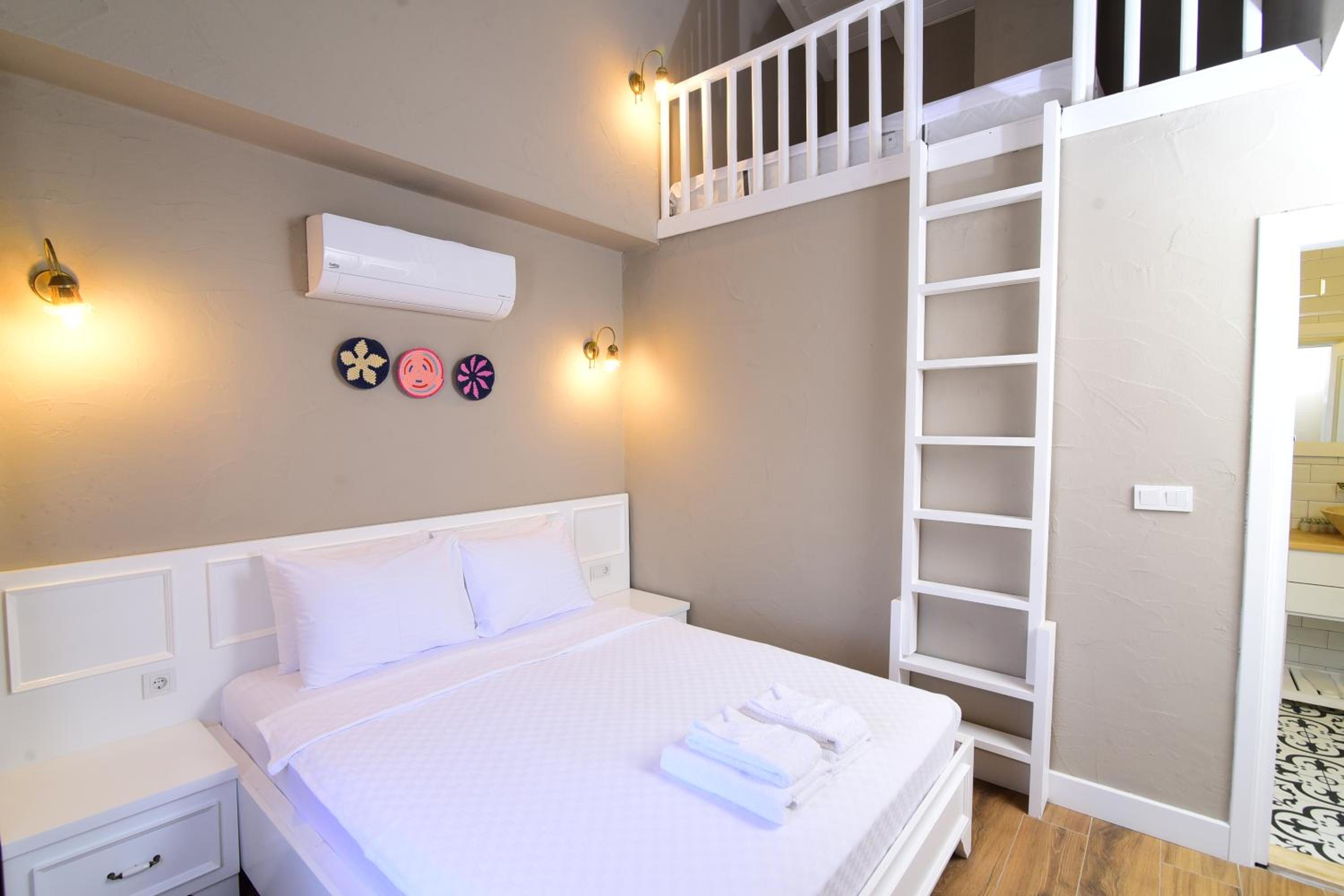 Family Suite - Photo 4