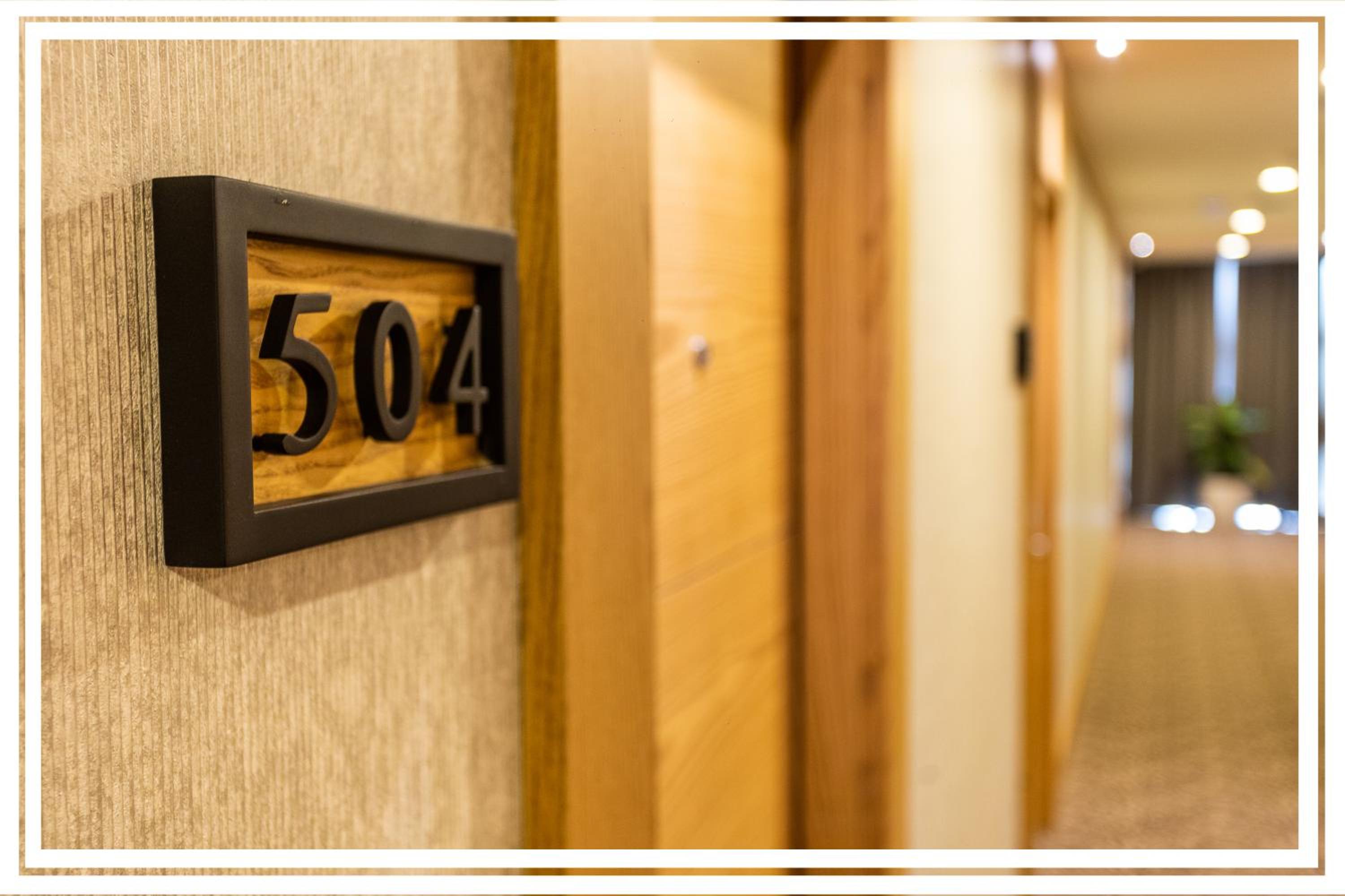 Deluxe Room - Photo 1