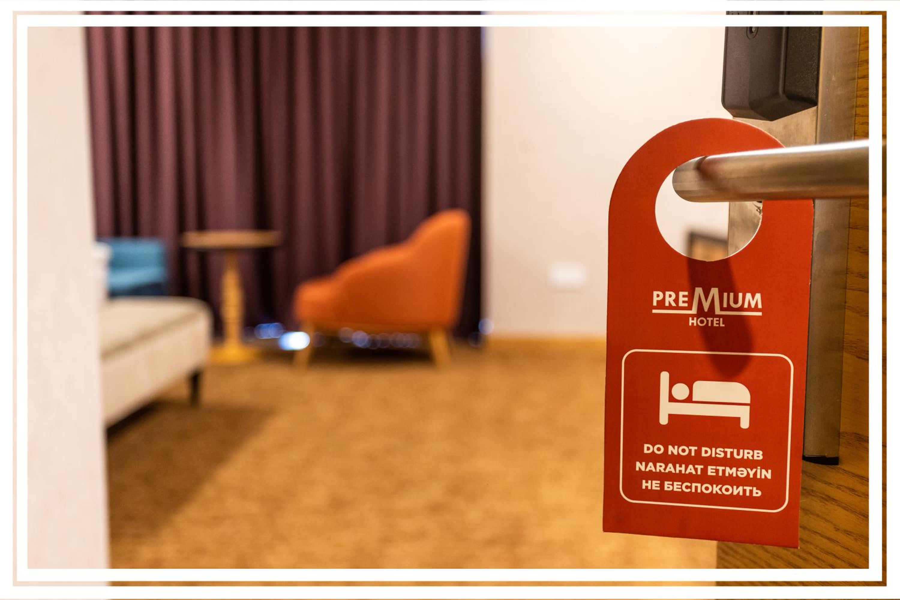 Deluxe Room - Photo 12