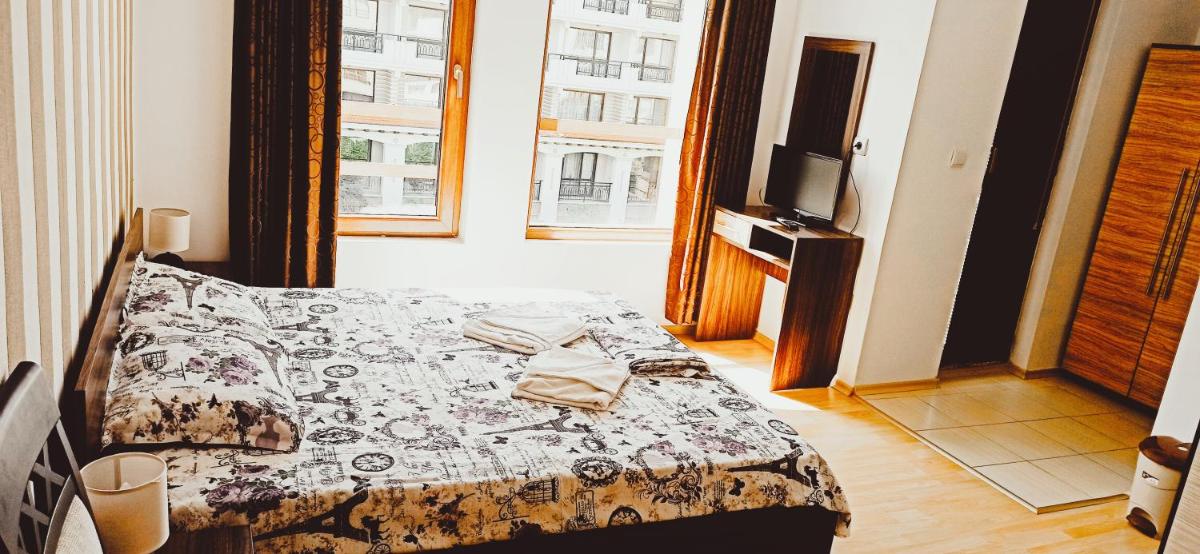 Studio Apartment photo 3
