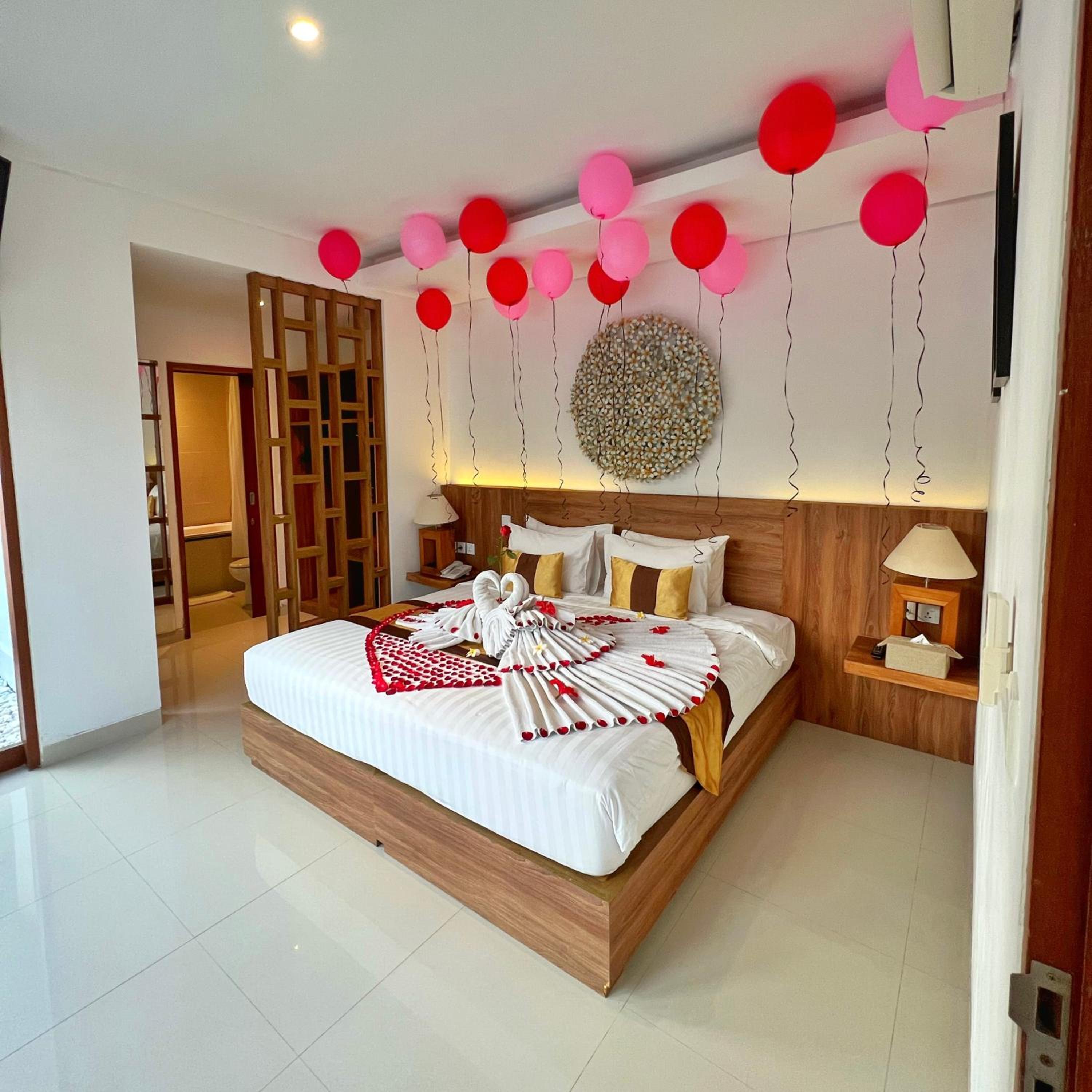One-Bedroom Villa with Private Pool - Photo 58