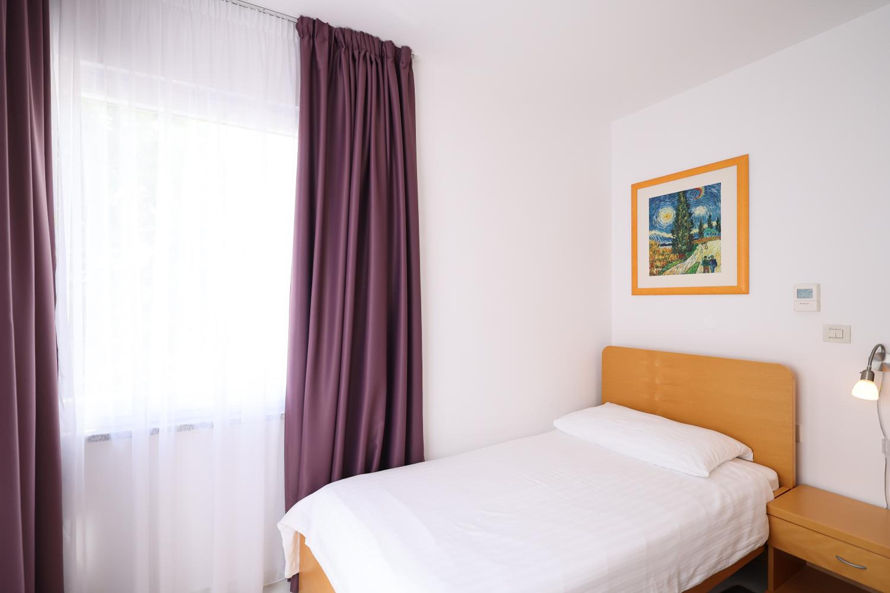 Standard Single Room photo 2