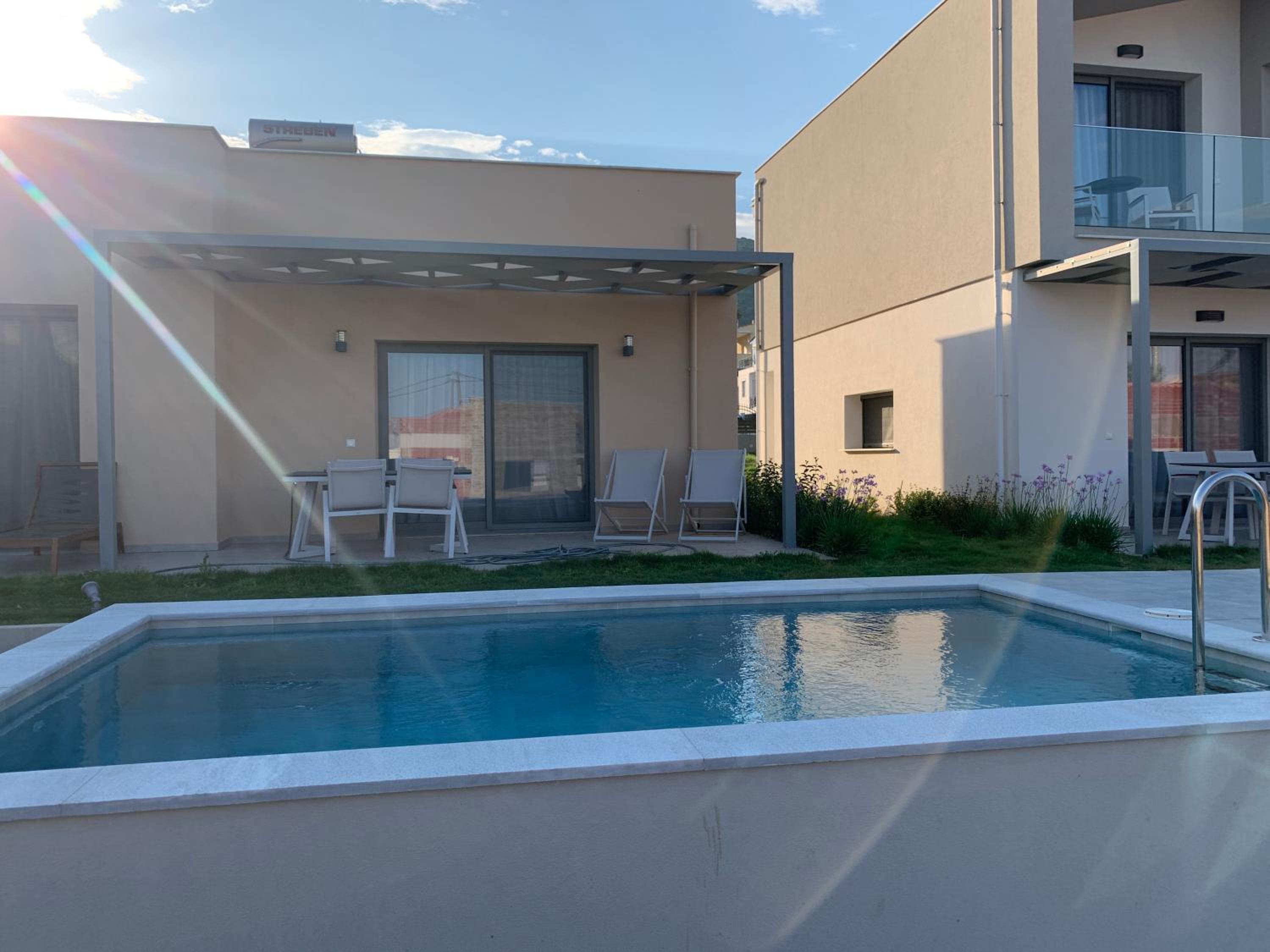 Villa with Private Pool photo 3