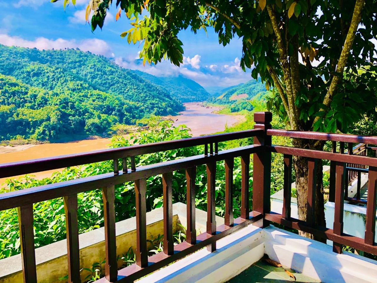 Mekong Villa Twin