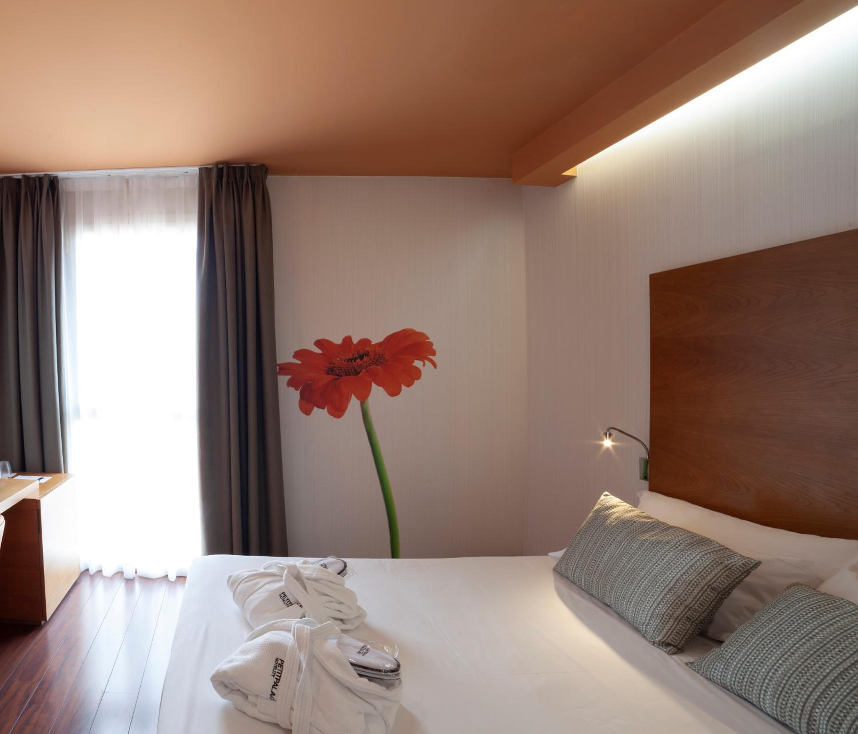 Double Room - Cathedral View - Photo 4