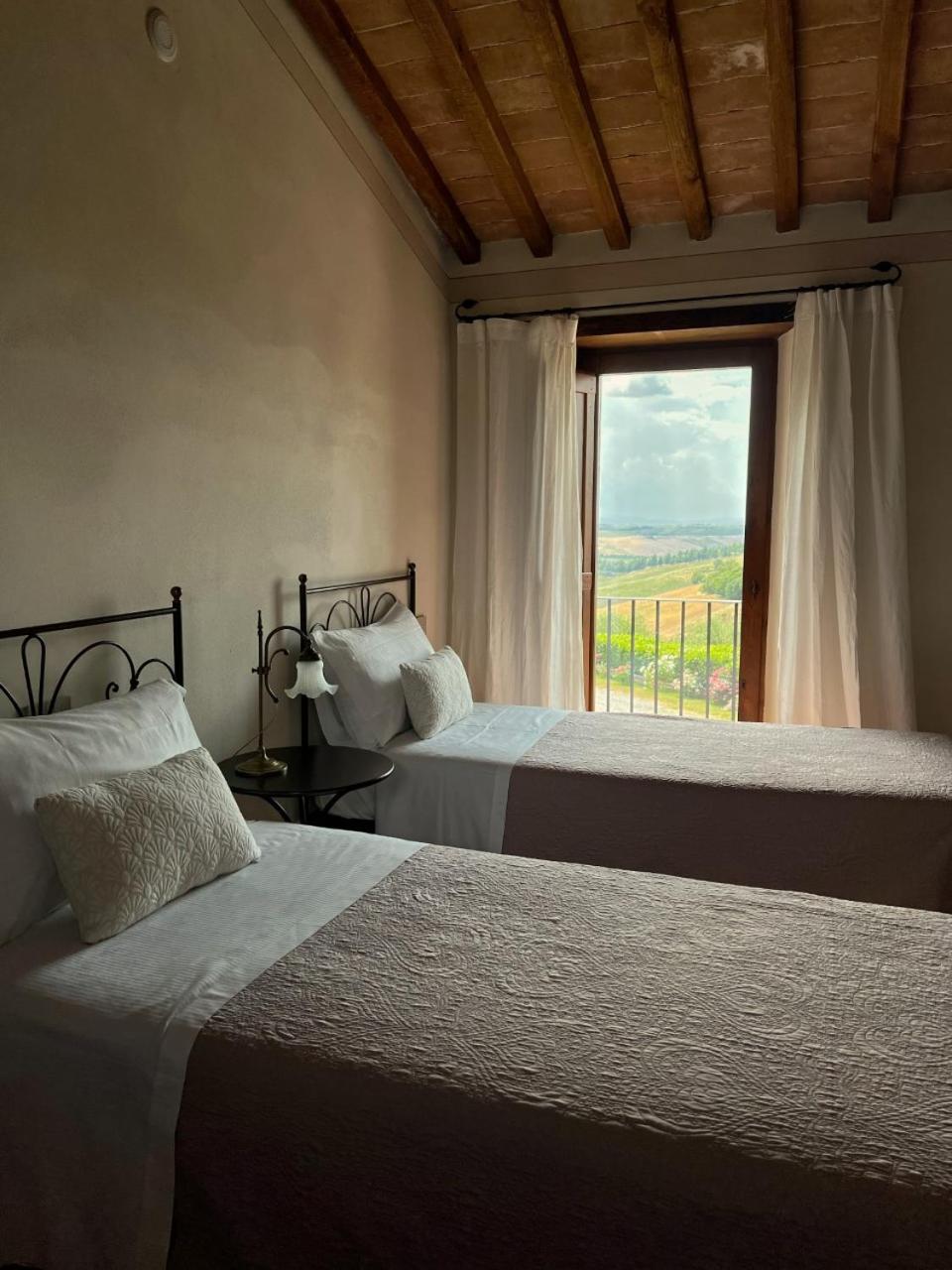 Quadruple Room photo 2