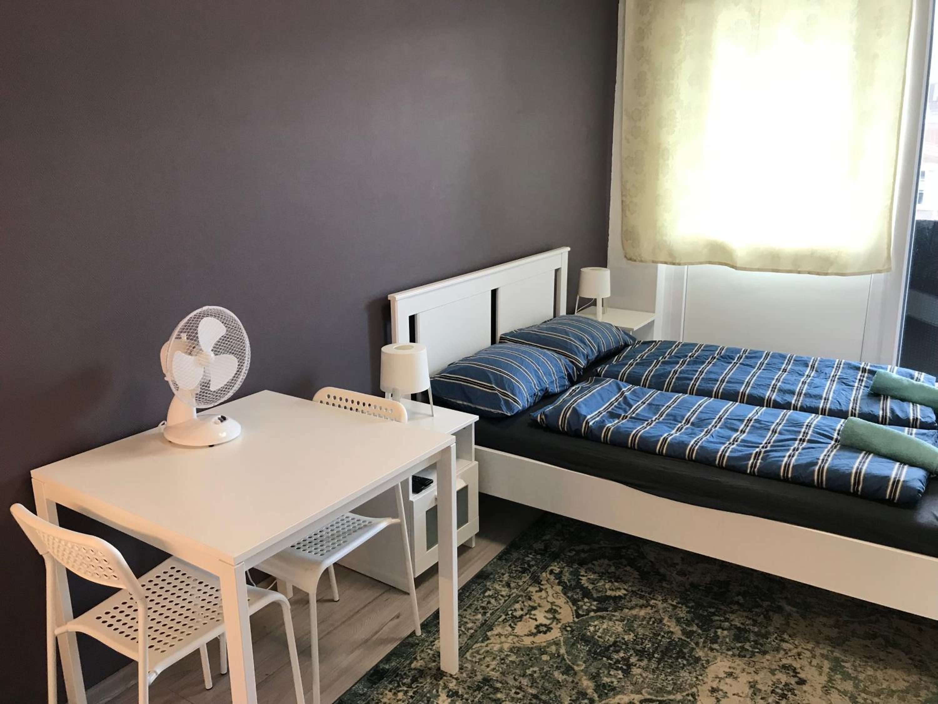 One-Bedroom Apartment - Photo 9