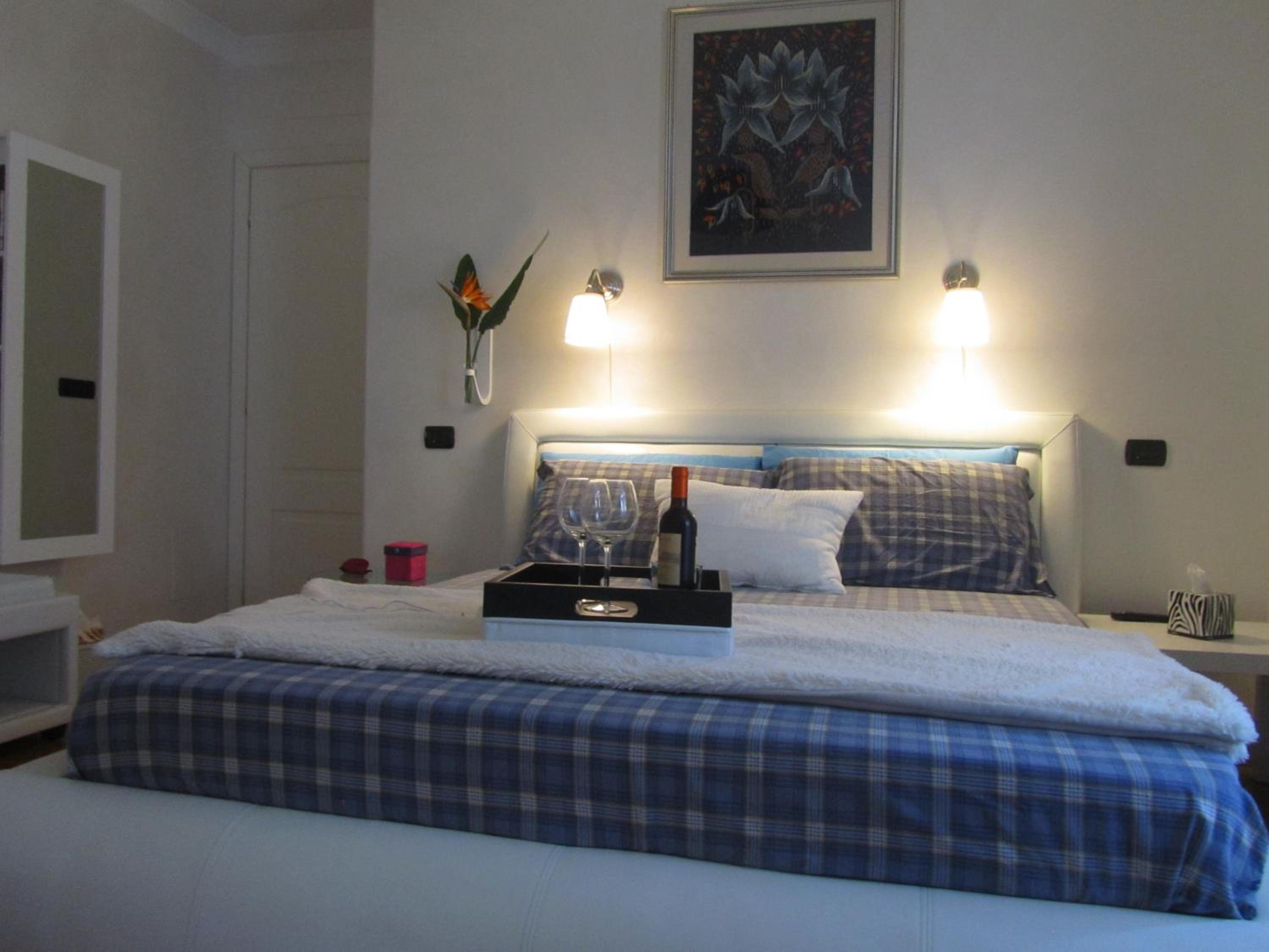 Double Room with Private Bathroom photo 3