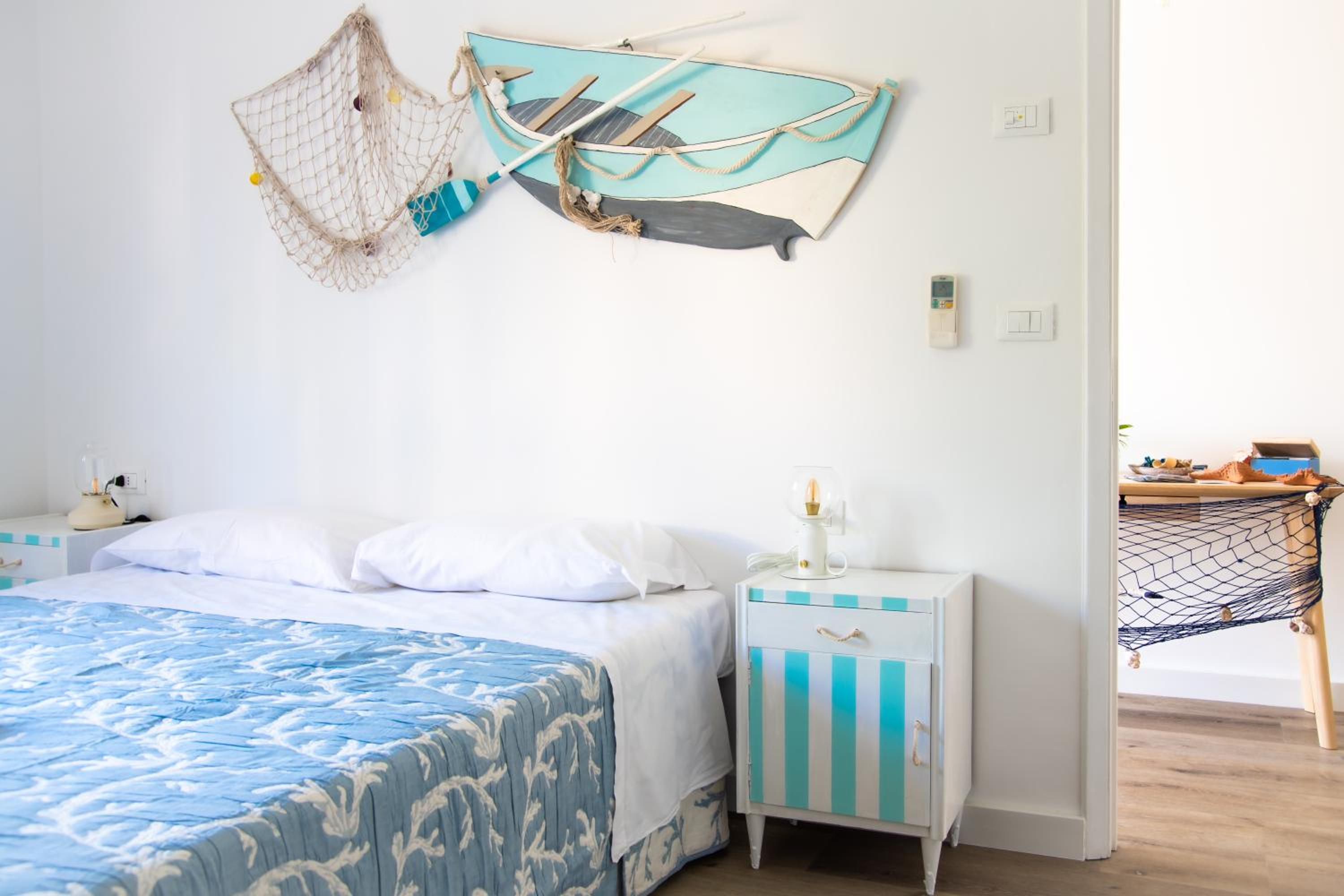 Deluxe Double or Twin Room photo 1