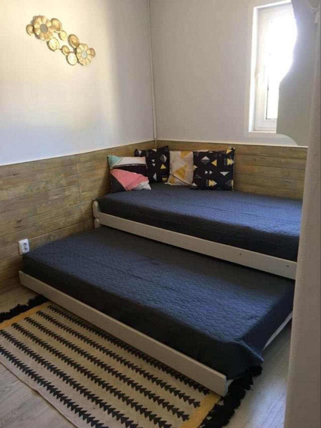 Two-Bedroom House photo 3
