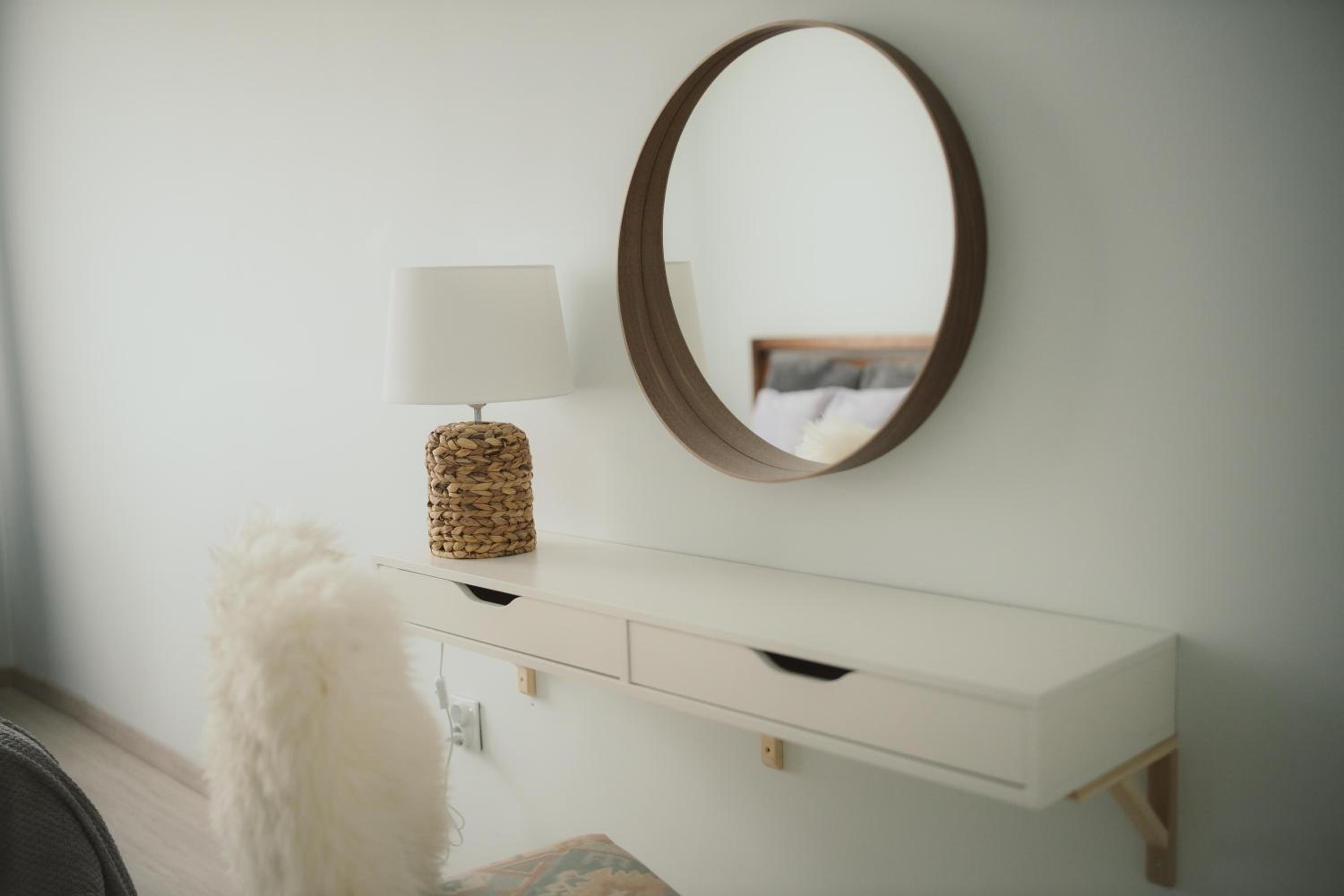 One-Bedroom Apartment photo 2