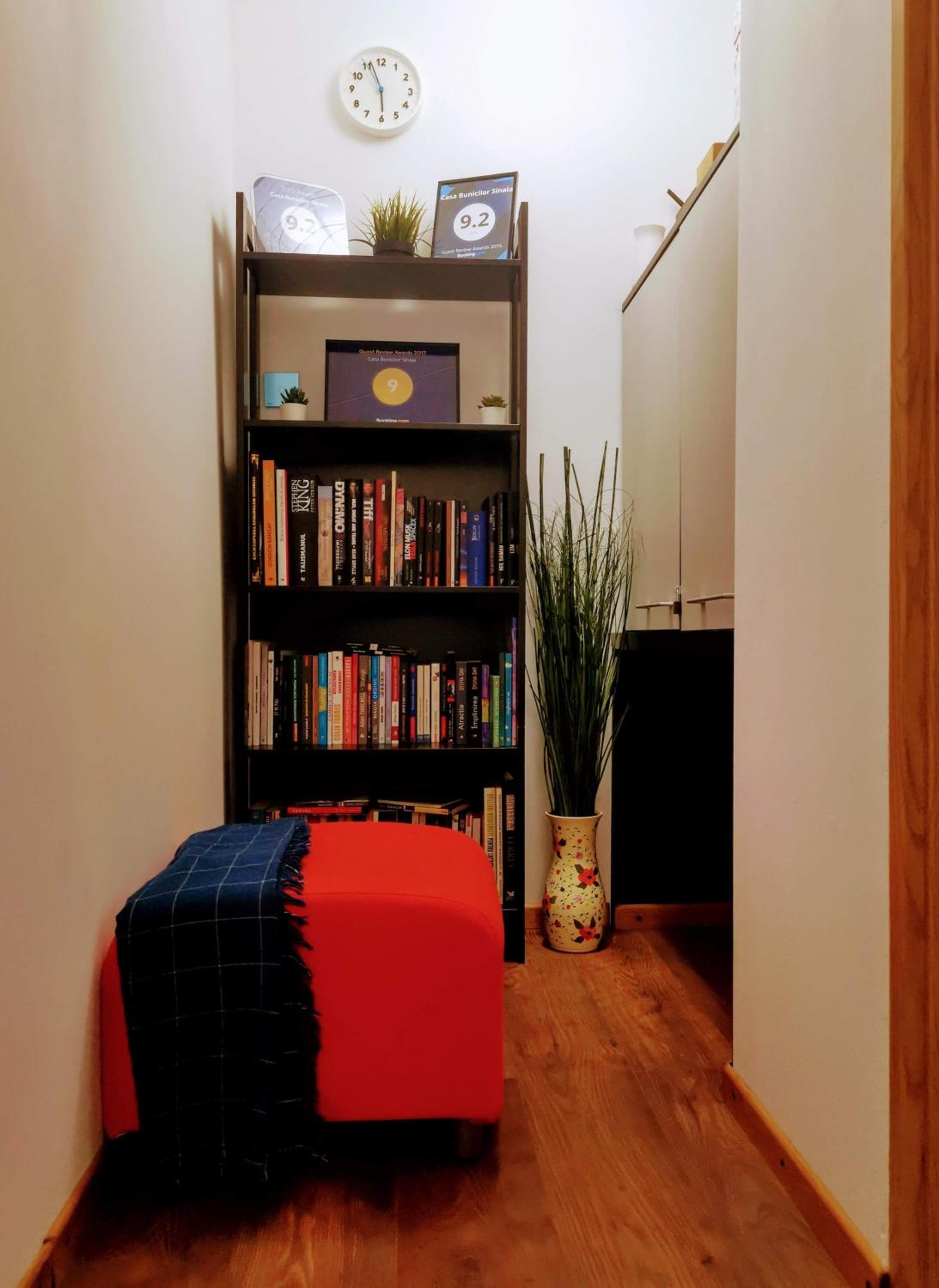 Three-Bedroom House - Photo 30