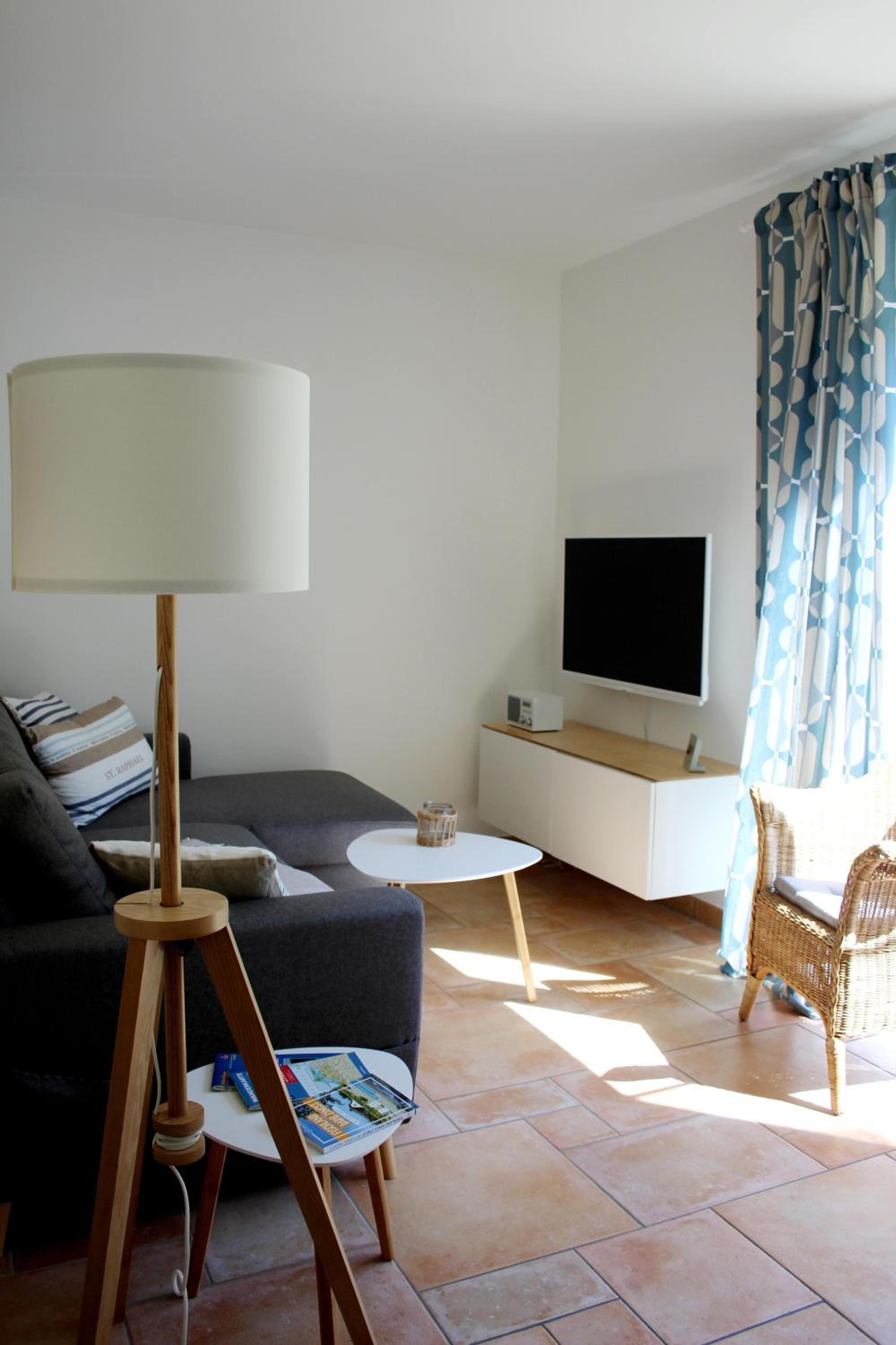 Apartment with Terrace photo 1