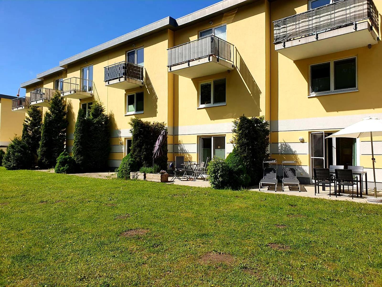 Apartment with Terrace photo 2