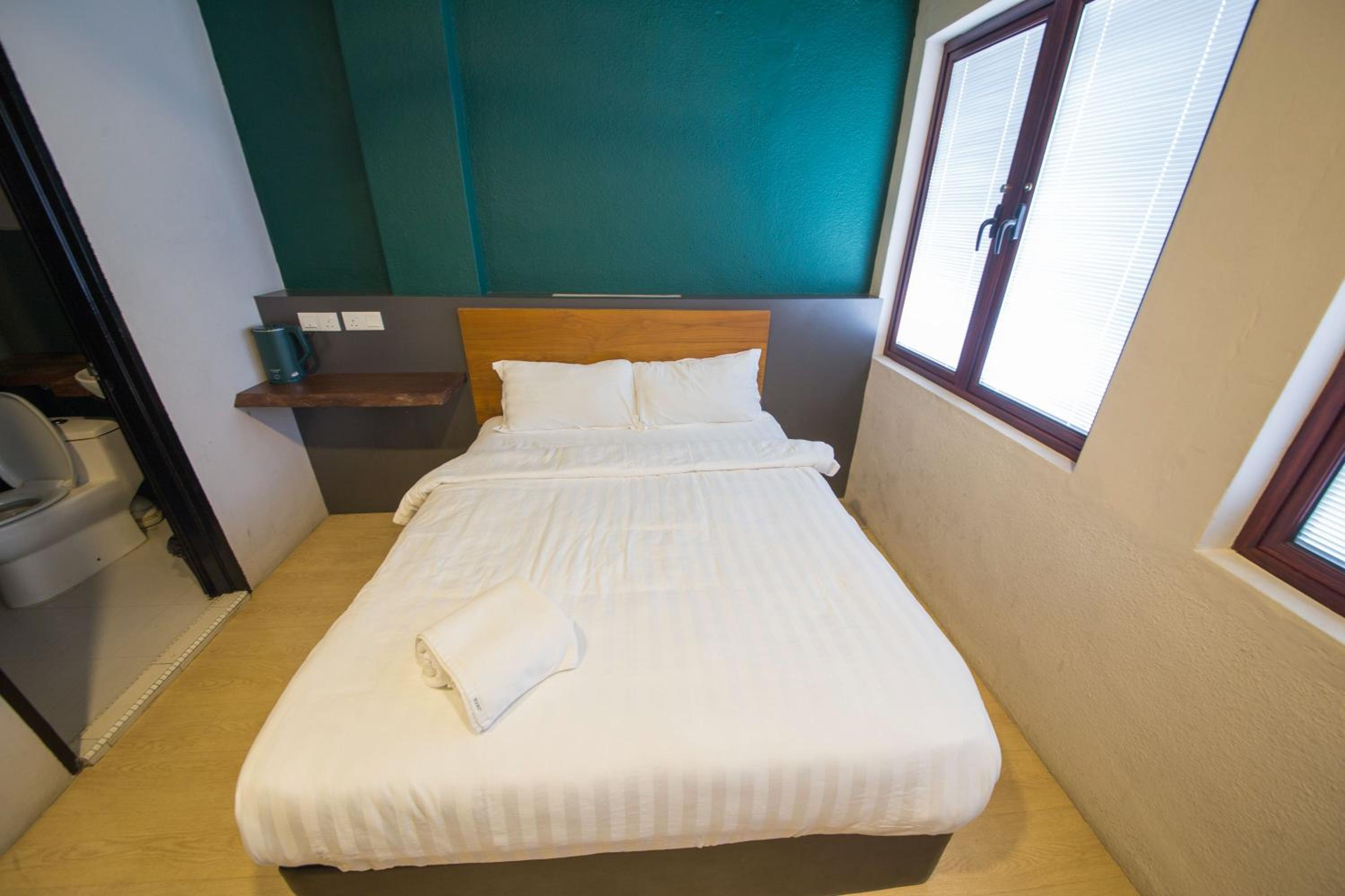 Deluxe Queen Room photo 2