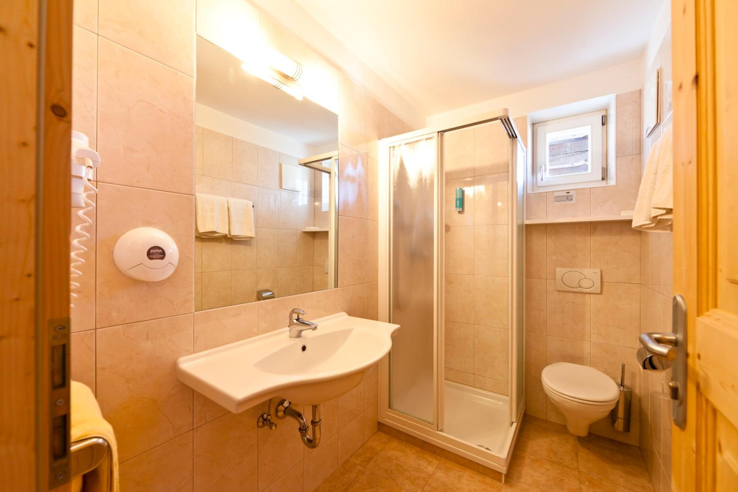 Double Room with Balcony photo 3