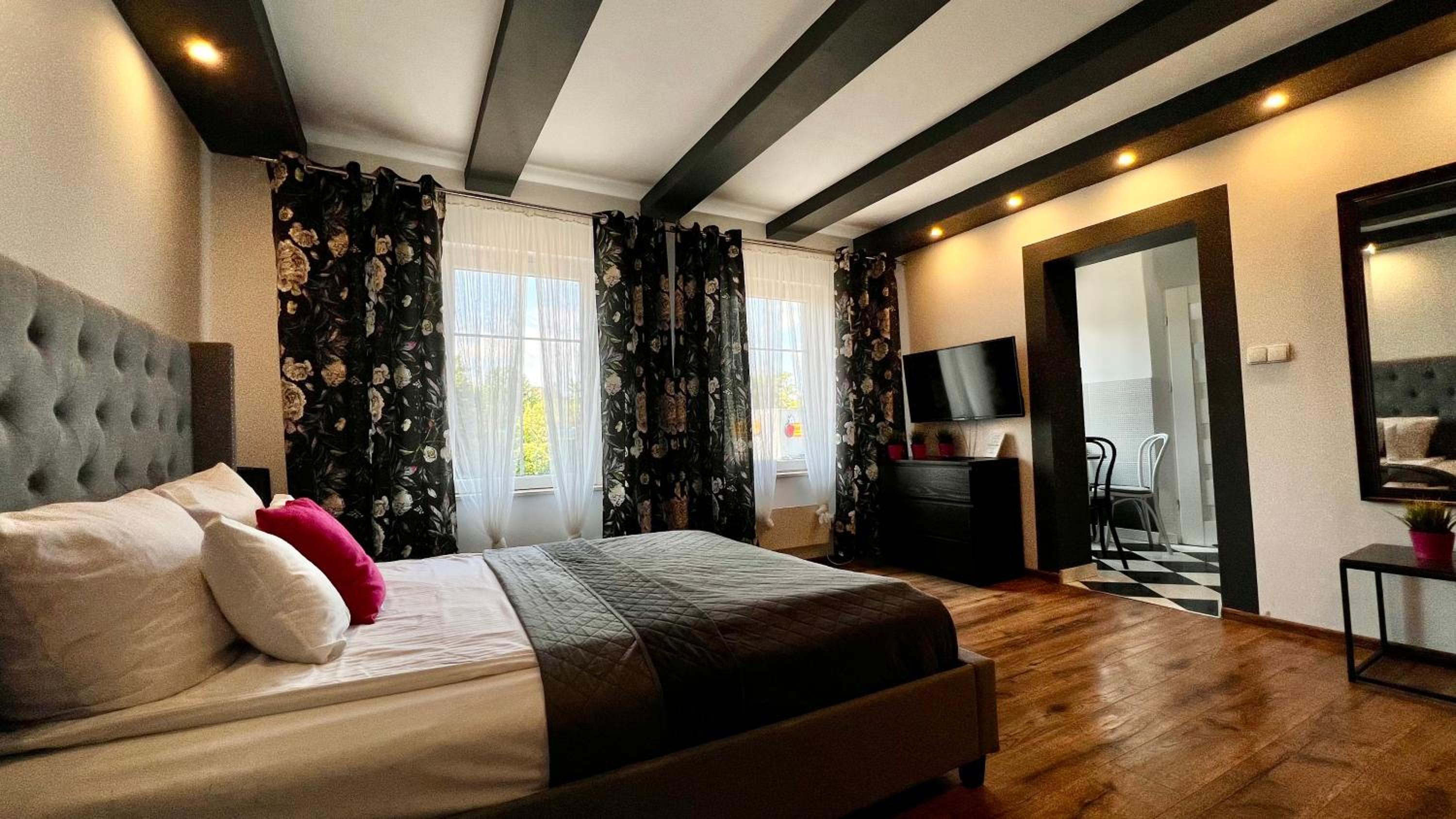 Deluxe Apartment - Photo 3