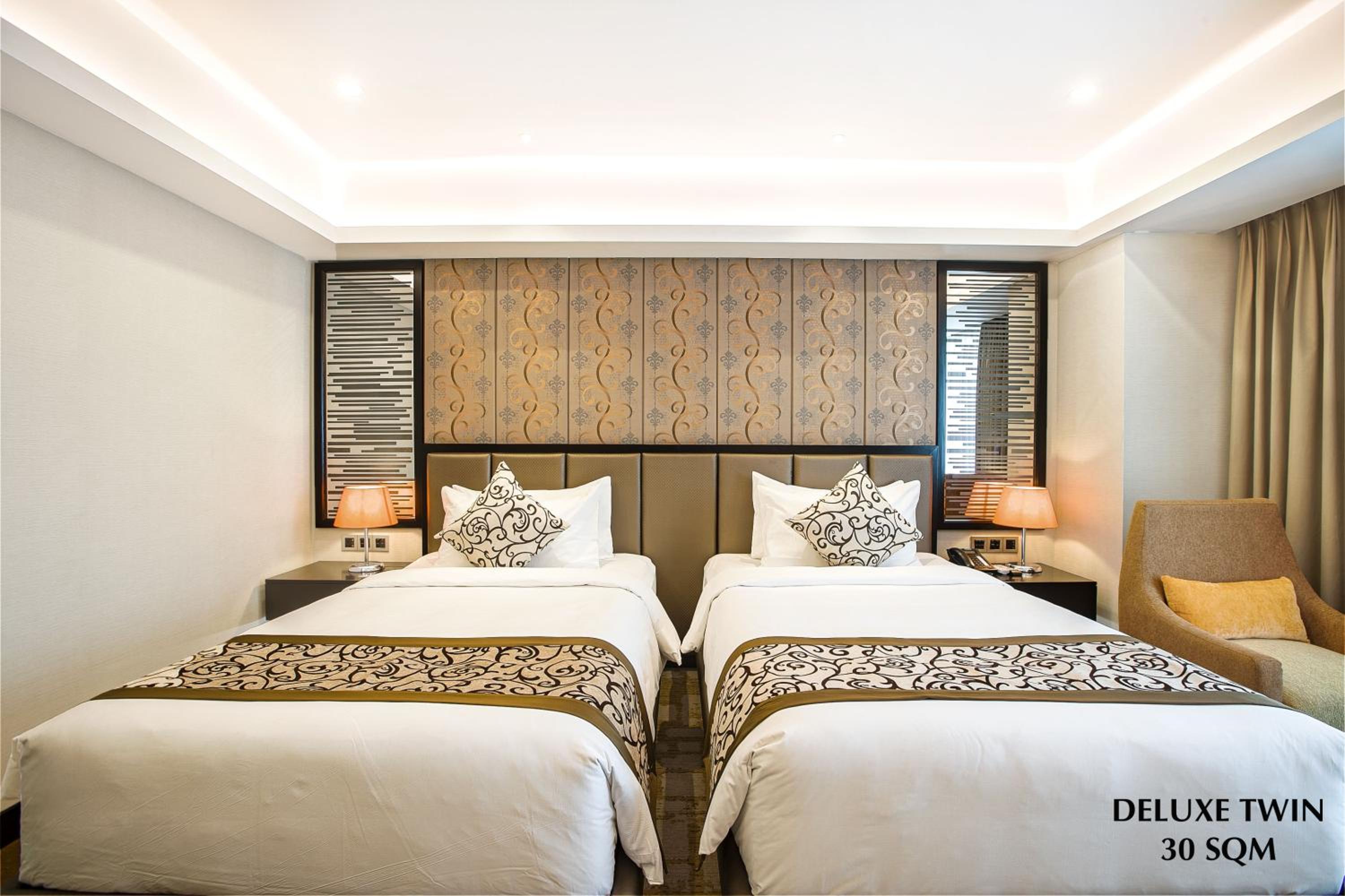 Deluxe Twin Room - Photo 2