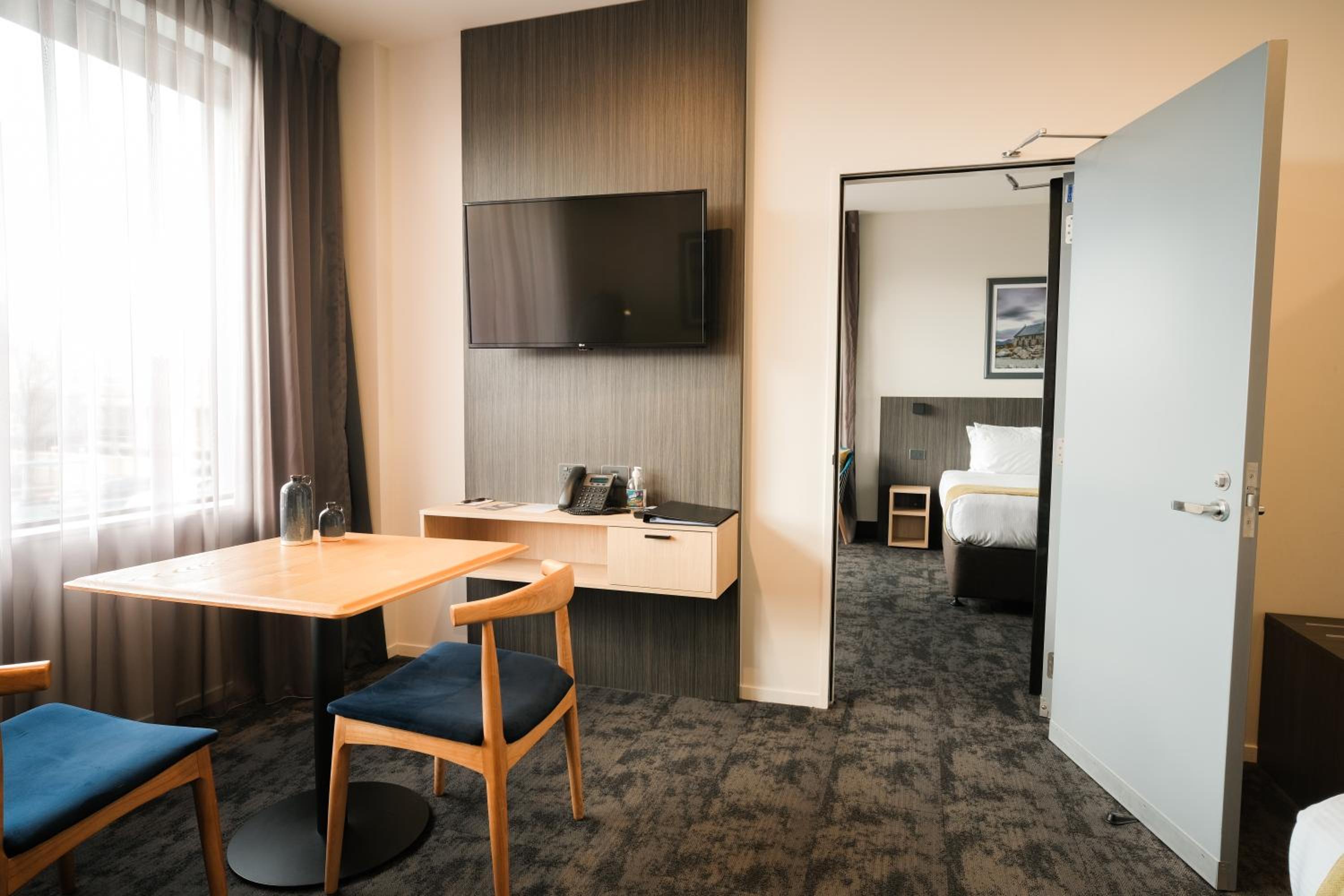Double Room with Two Bathrooms photo 1