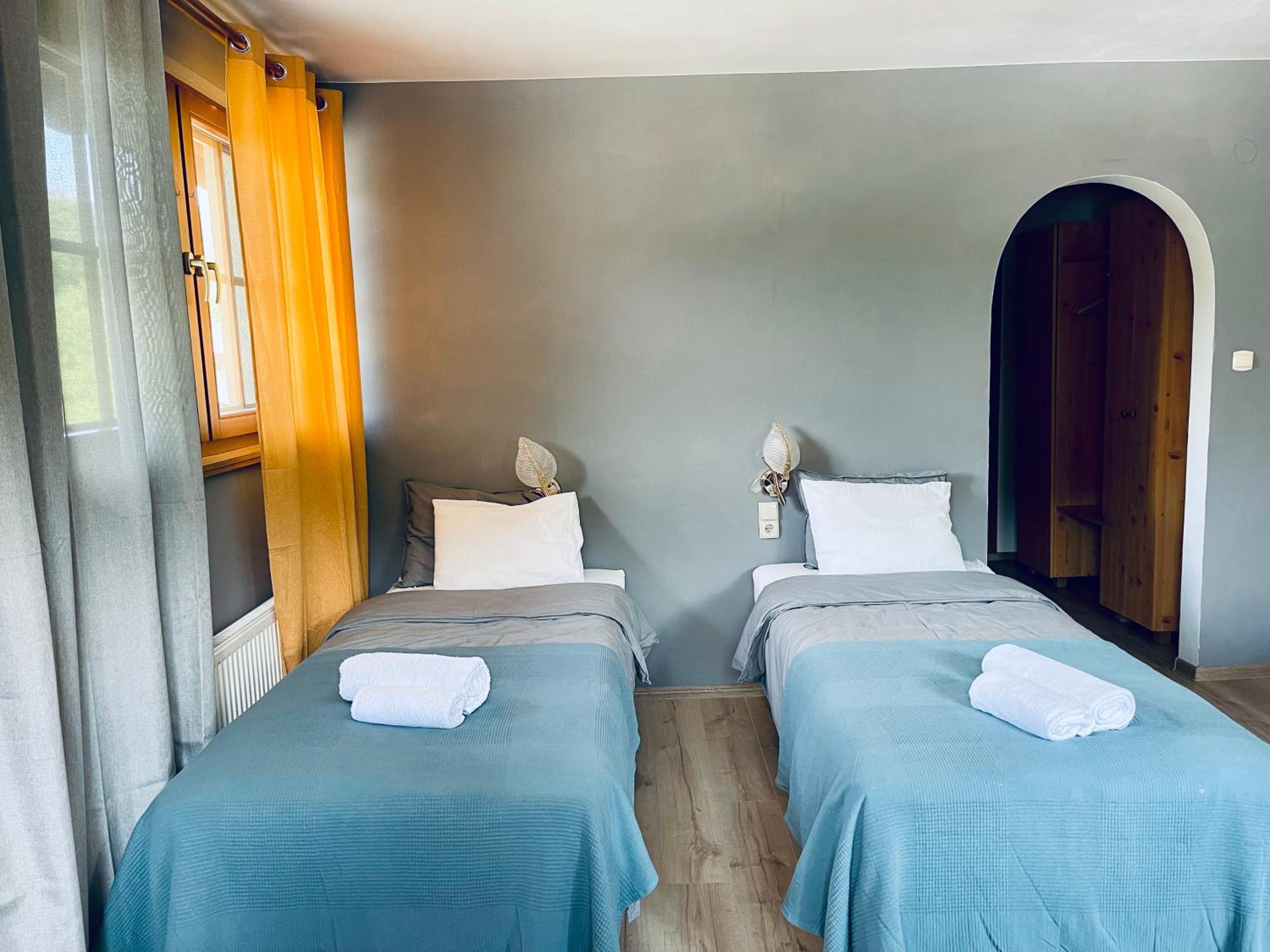 Triple Room with Shower
