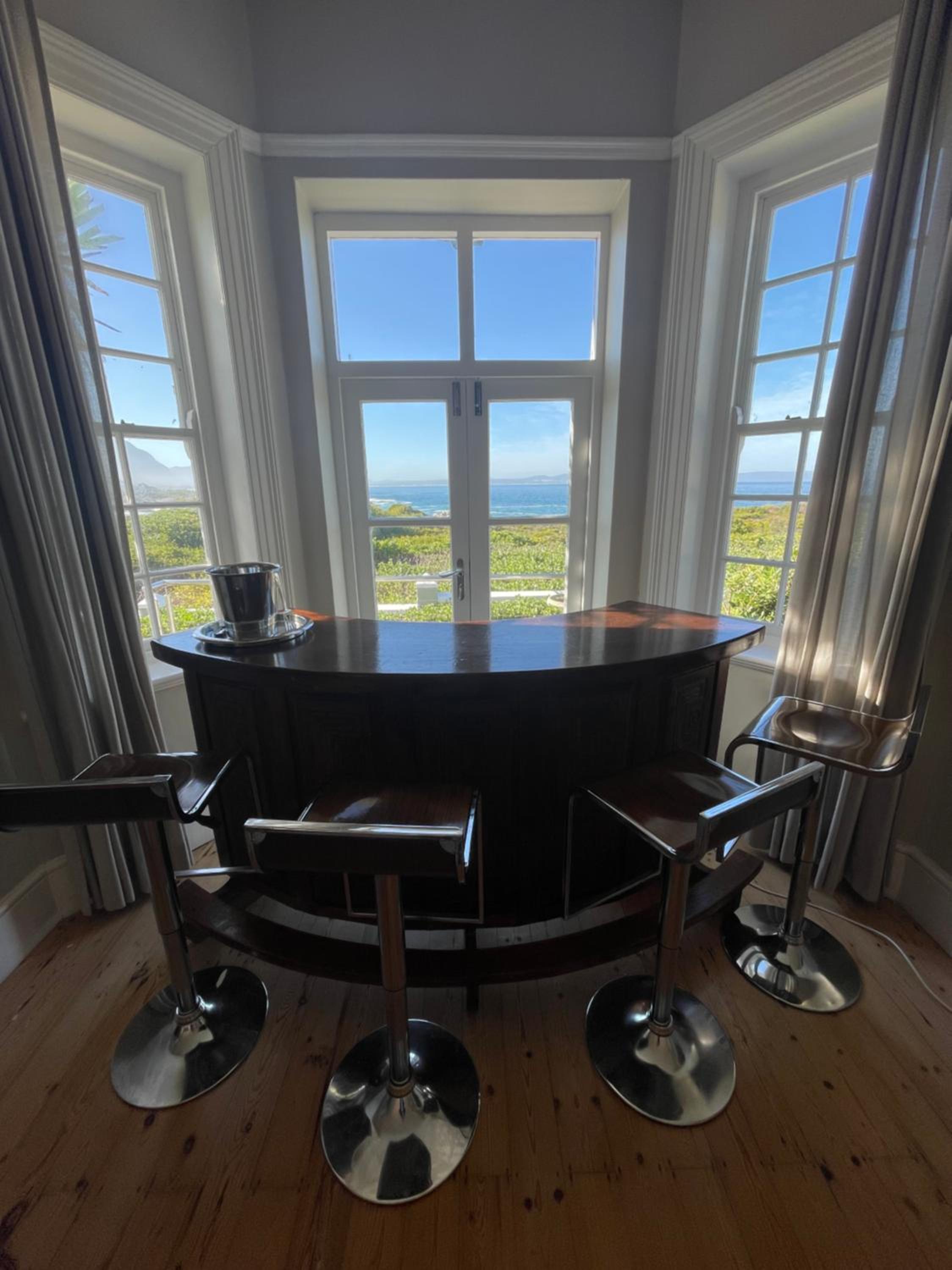 King Room with Sea View - Photo 4
