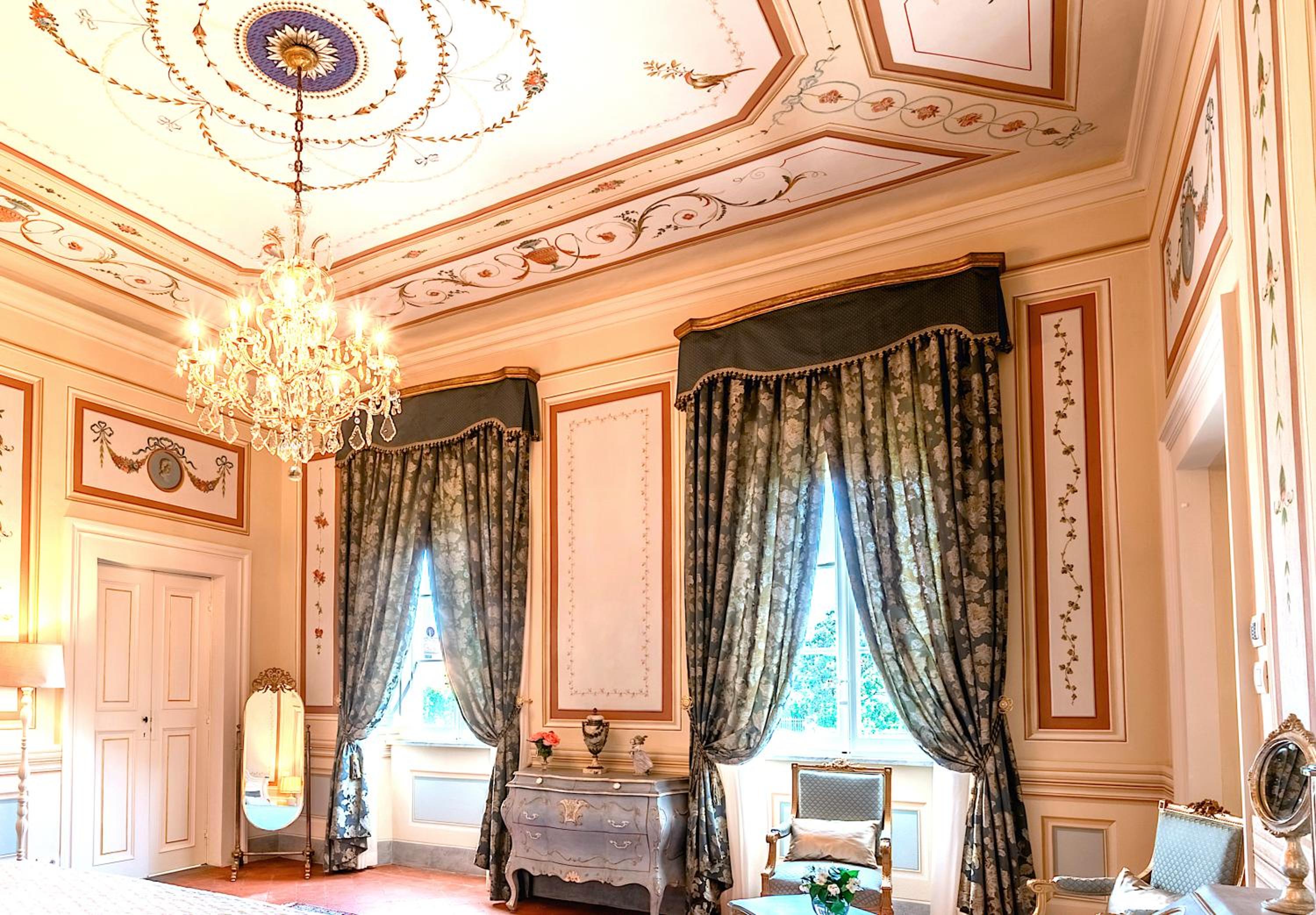 Superior King Room - Photo 14