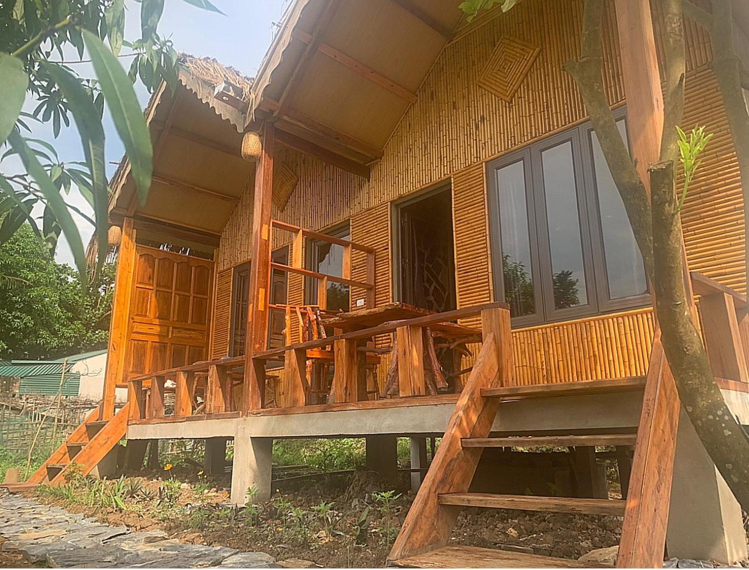 Quadruple Room with Mountain View photo 3