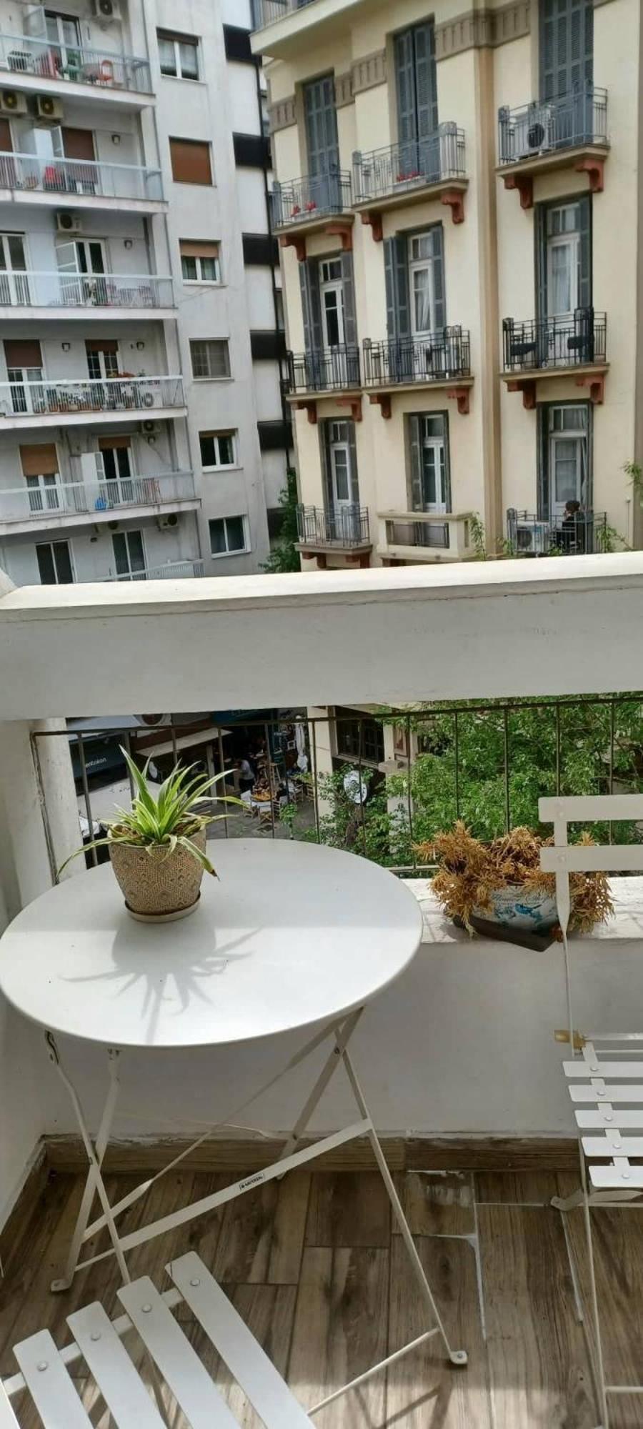 Apartment with View and Balcony - Photo 6