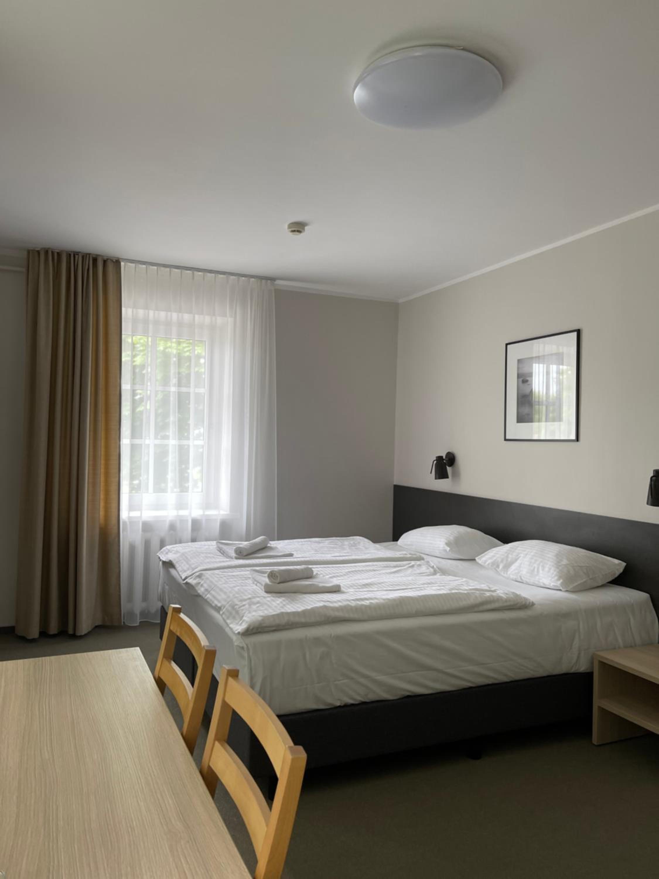 Standard Double Suite