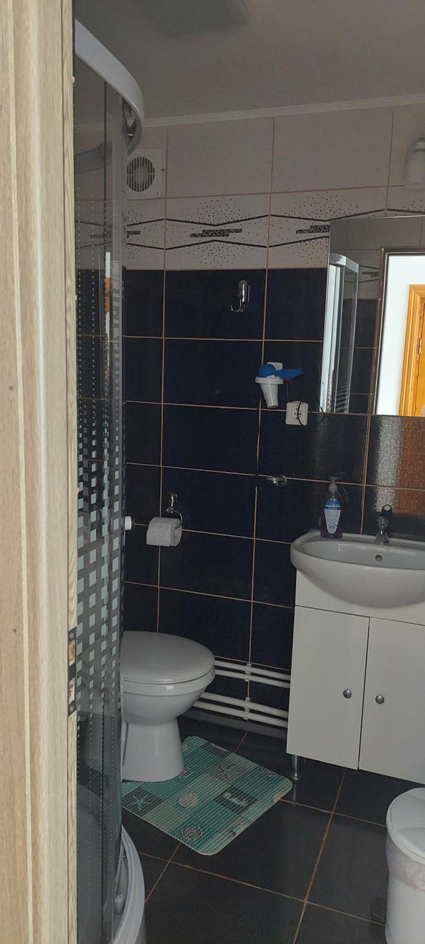 Deluxe Double or Twin Room - Photo 16