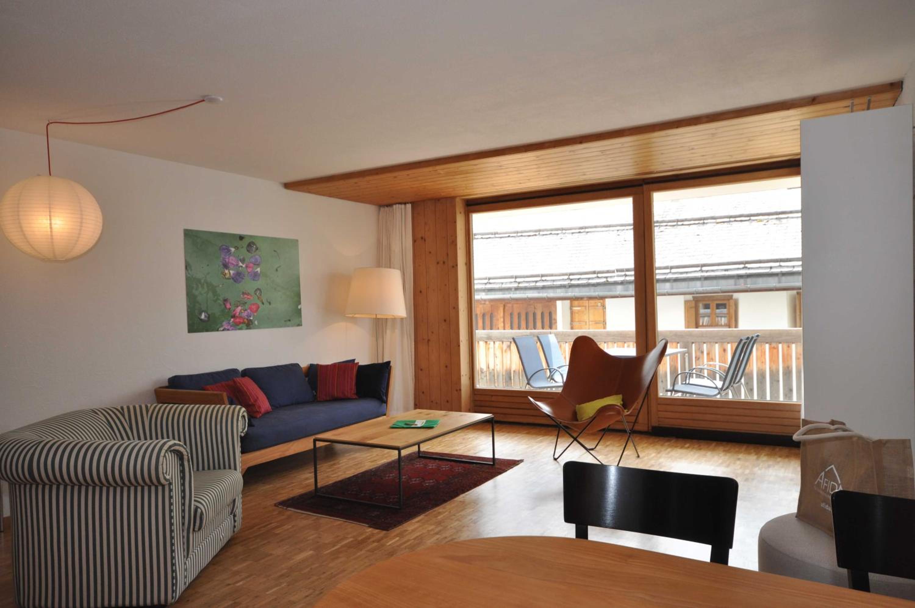 Apartment with Mountain View photo 1