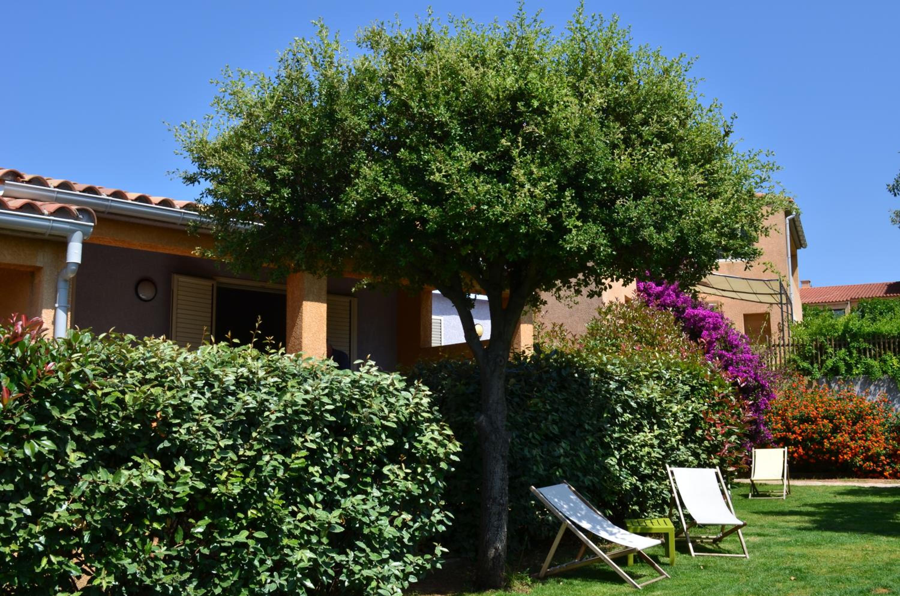 Two-Bedroom Villa - Photo 28