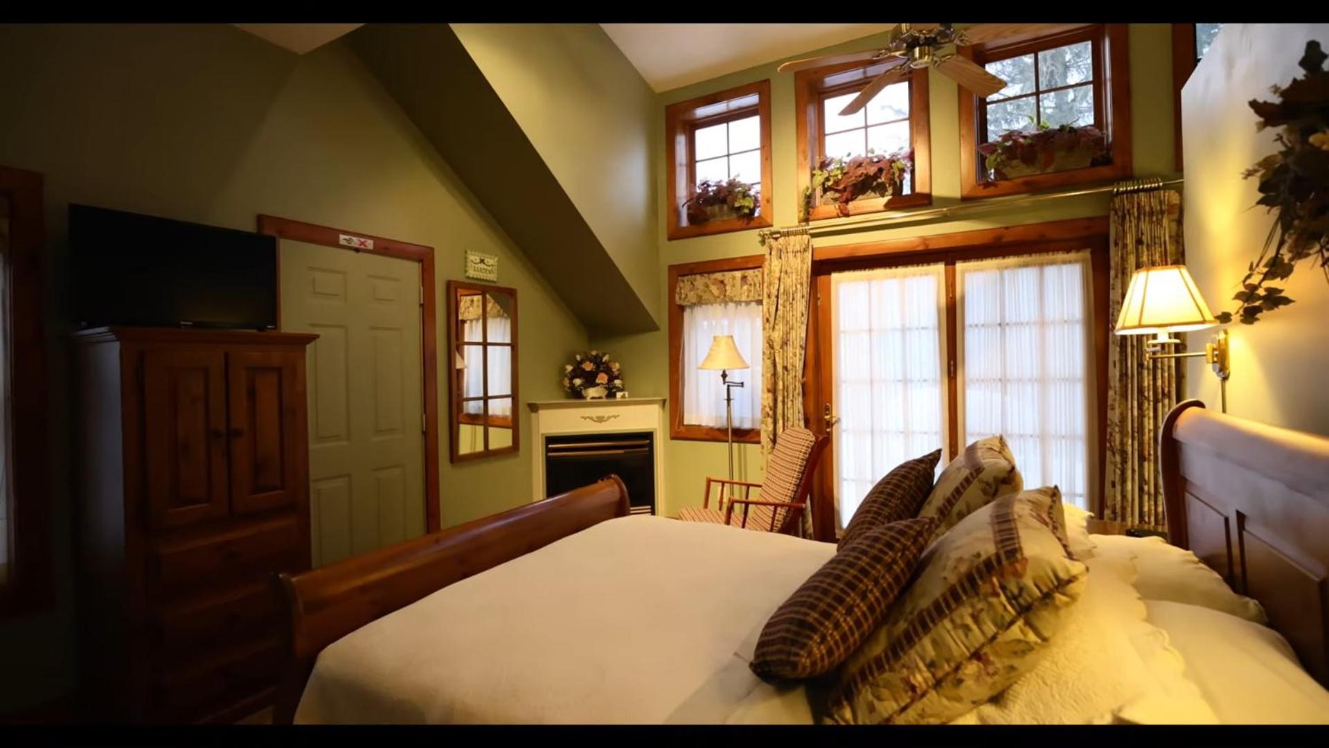 Deluxe Queen Room photo 1