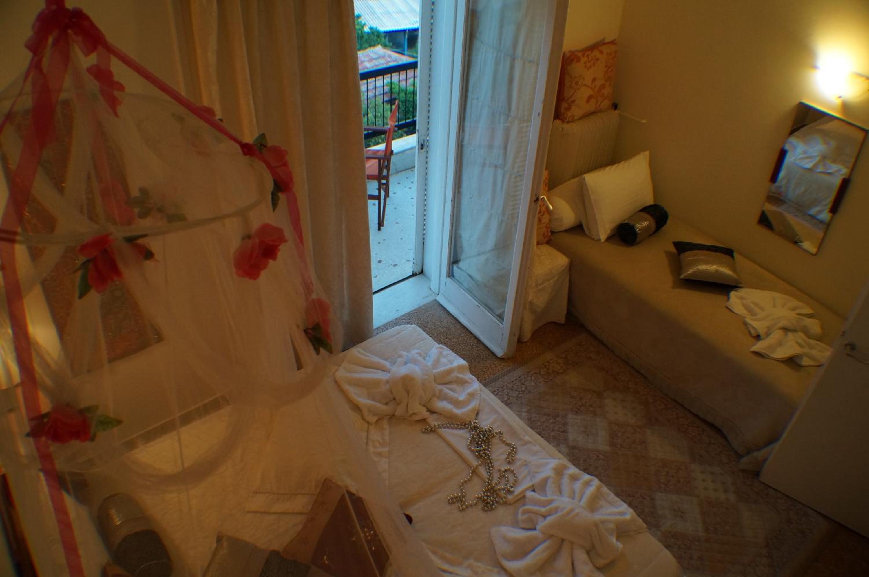 Quarto Triplo com Vista para o Mar