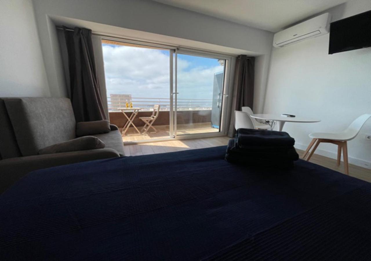 Studio with Sea View