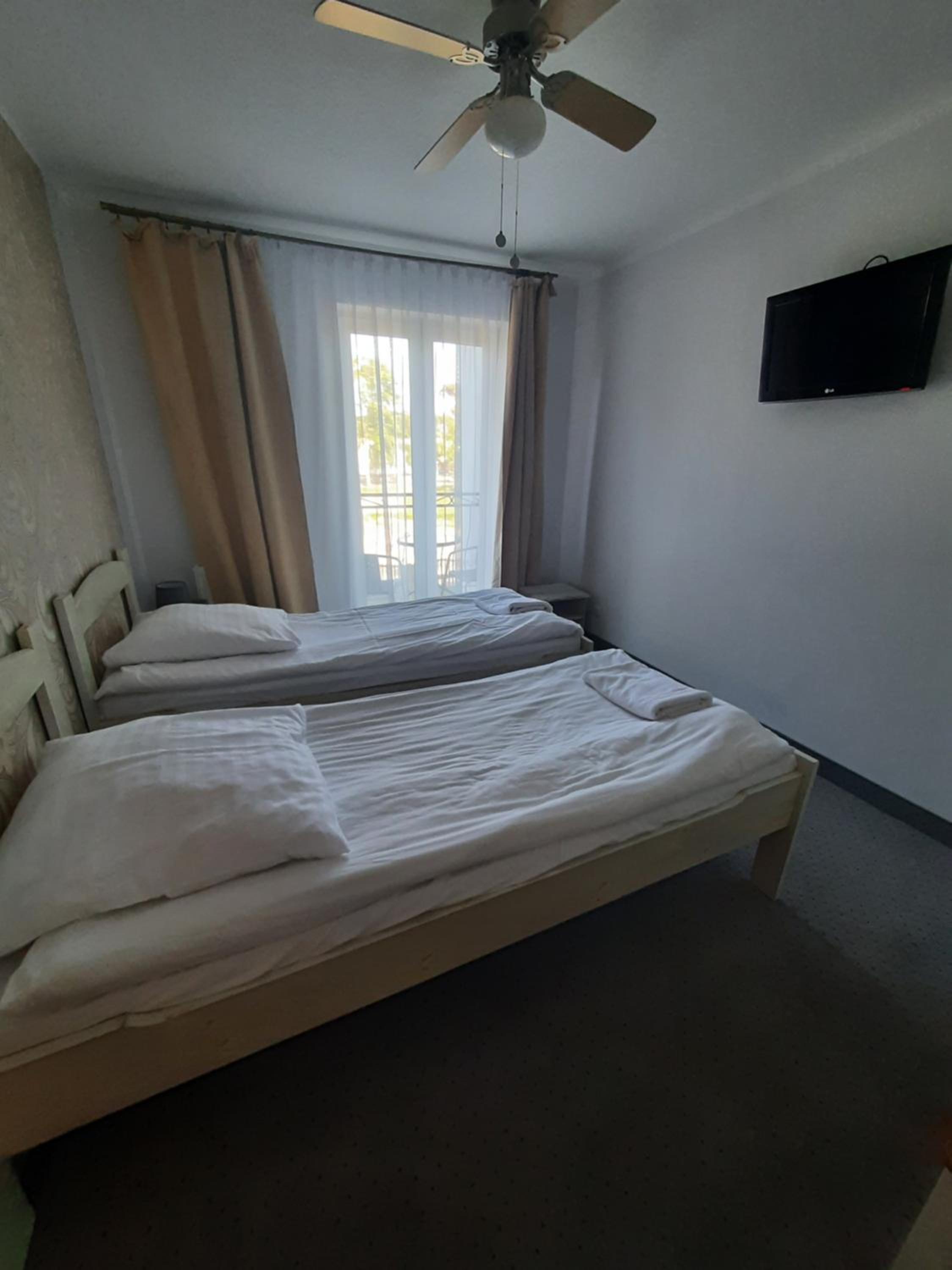Budget Double Room photo 1
