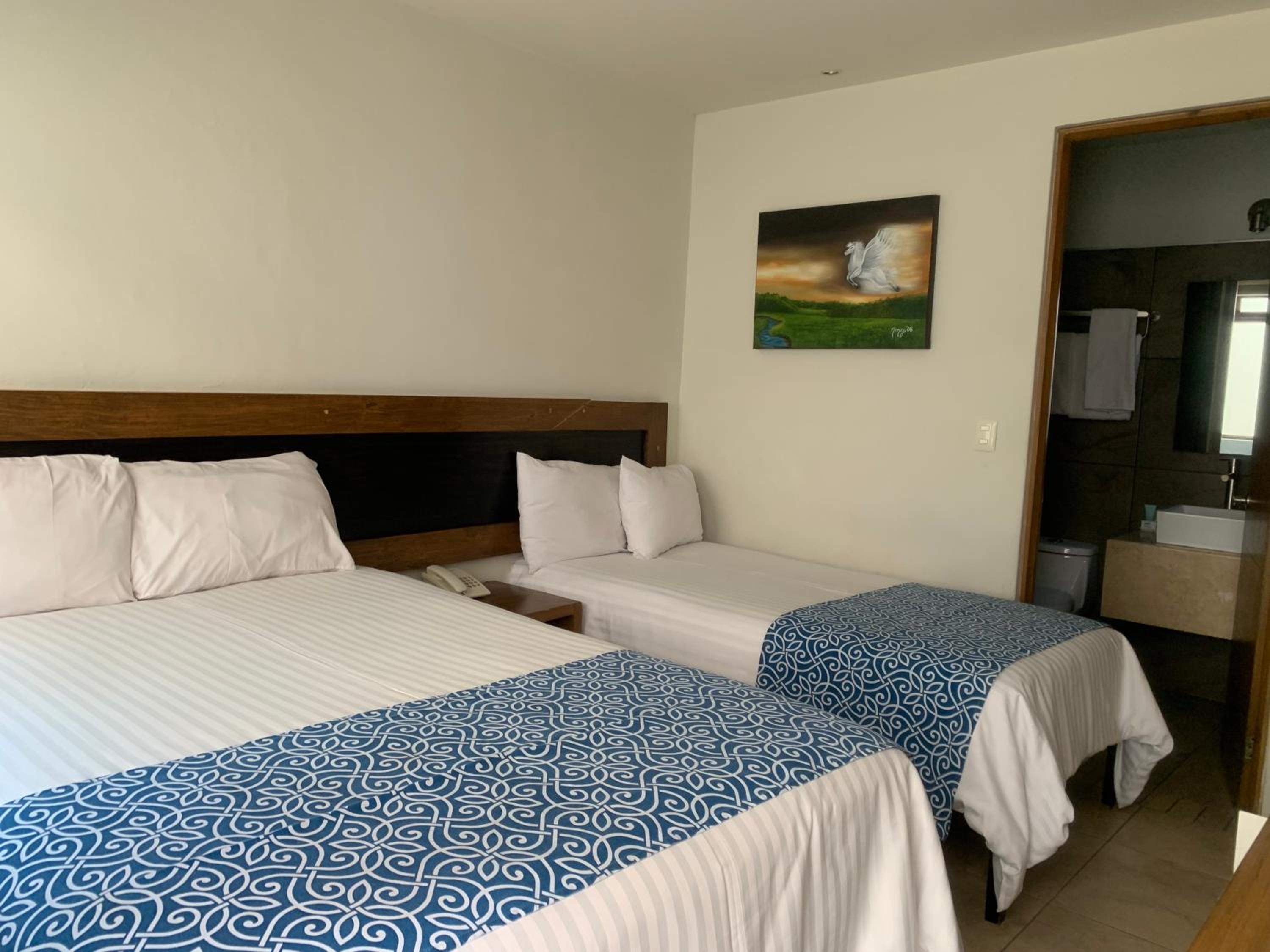 Economy Twin Room