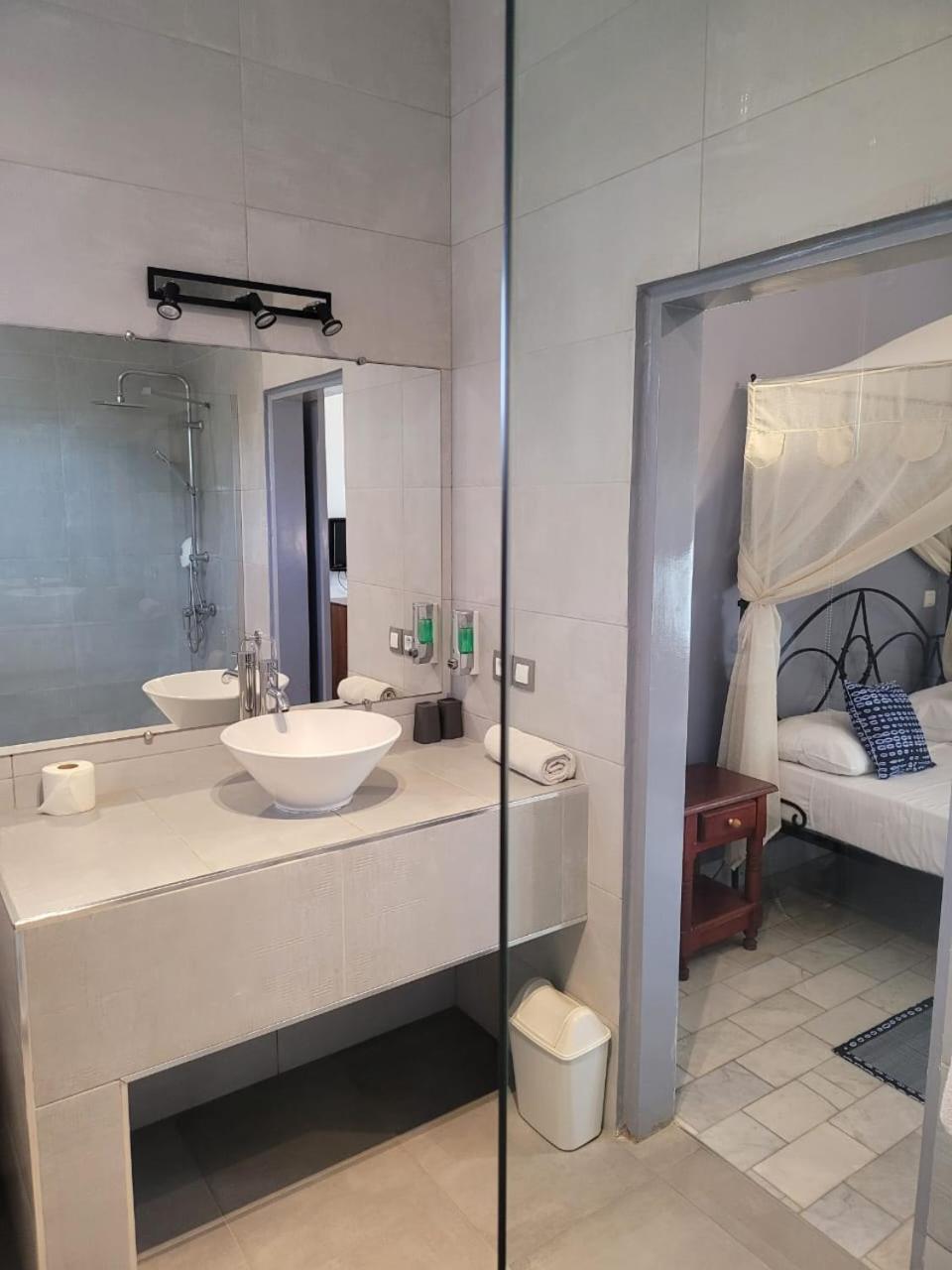 Double Room with Balcony photo 2