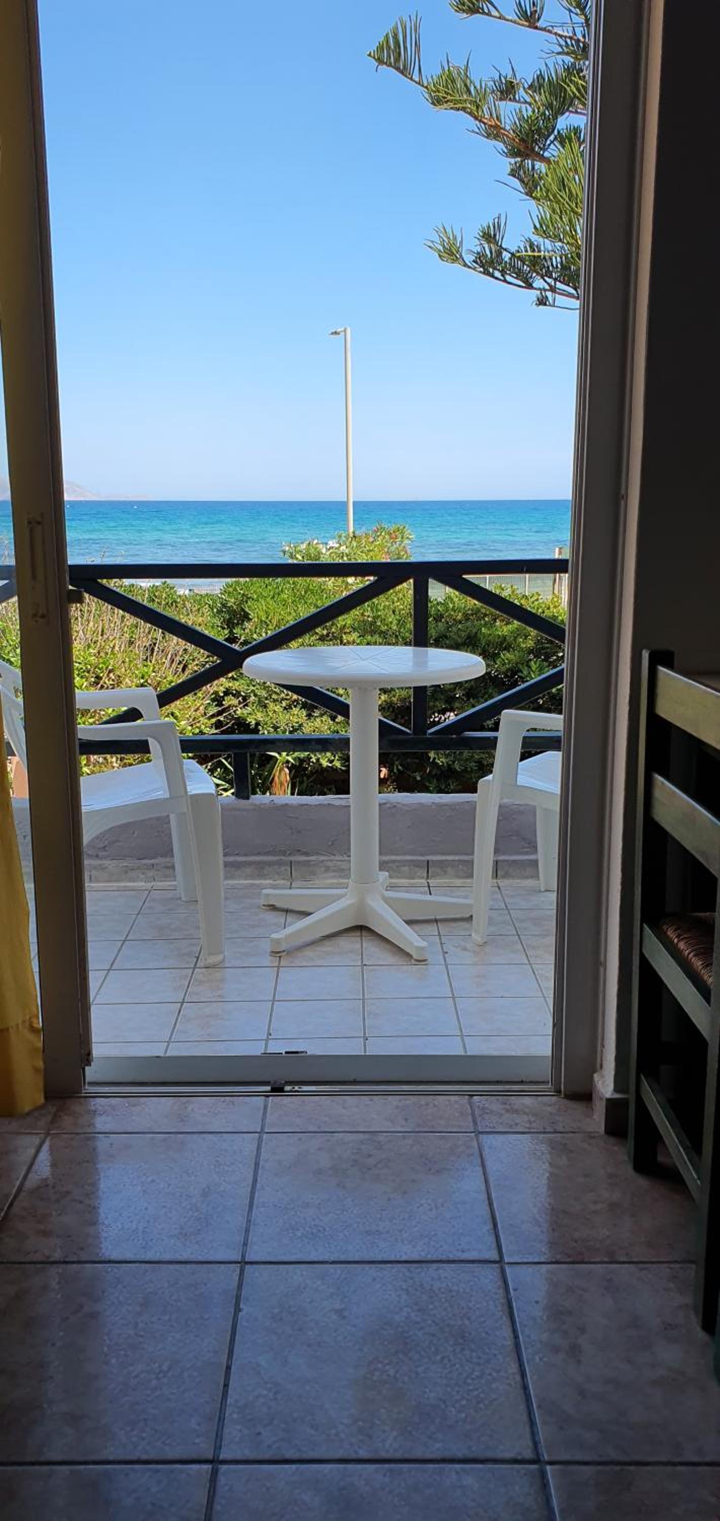 One-Bedroom Apartment with Sea View photo 3