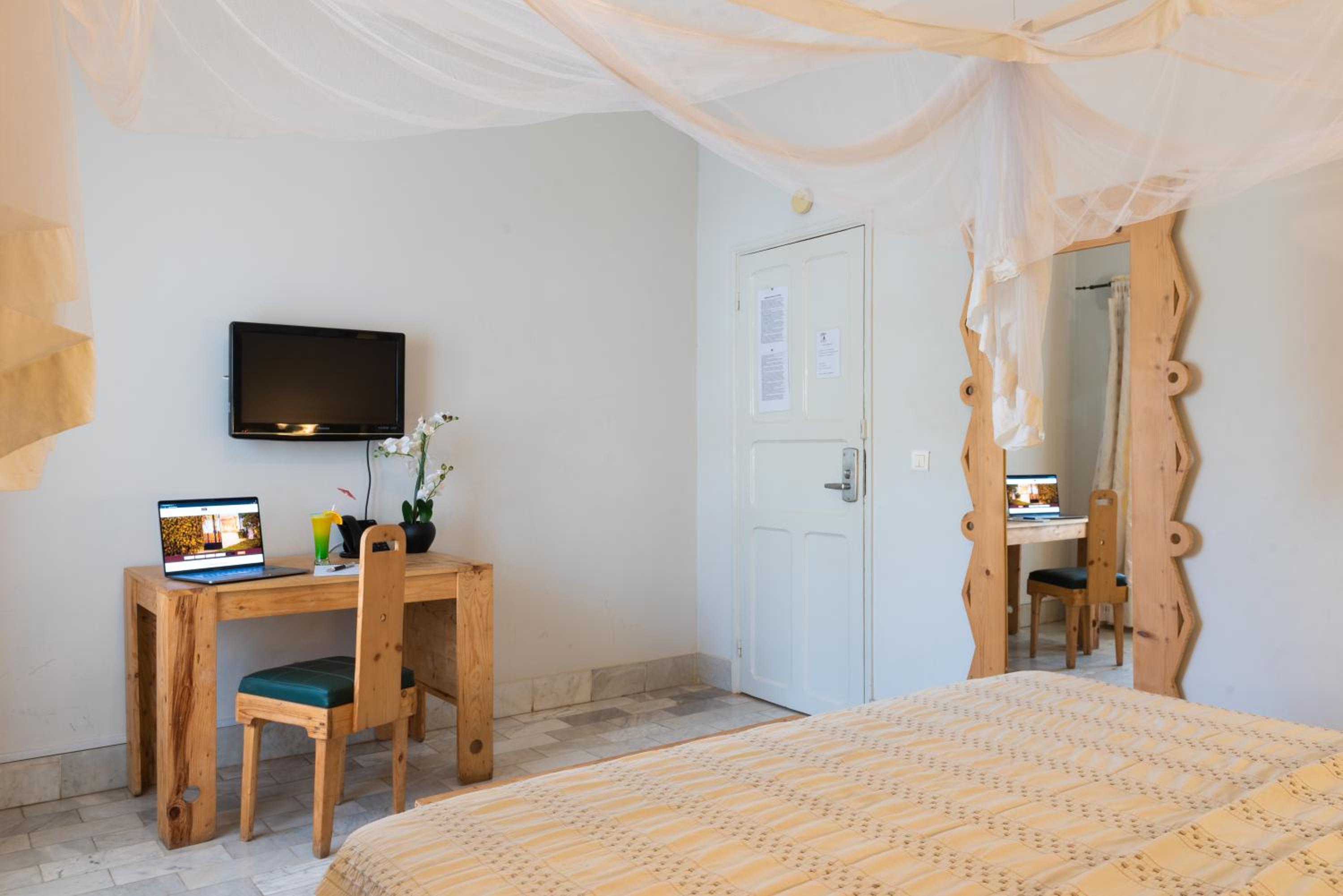 Double Room with Balcony photo 3