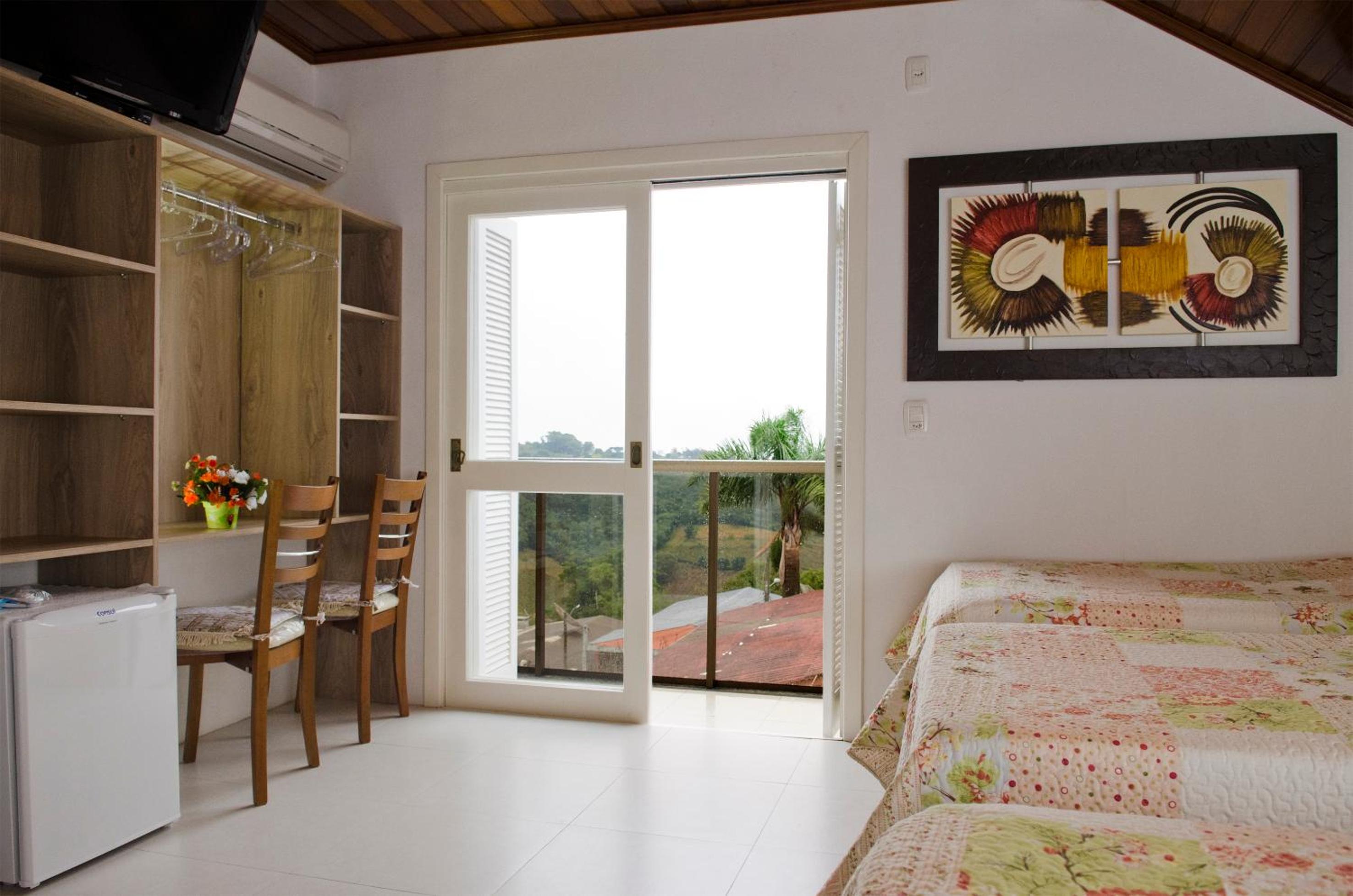 Suite with Balcony photo 1
