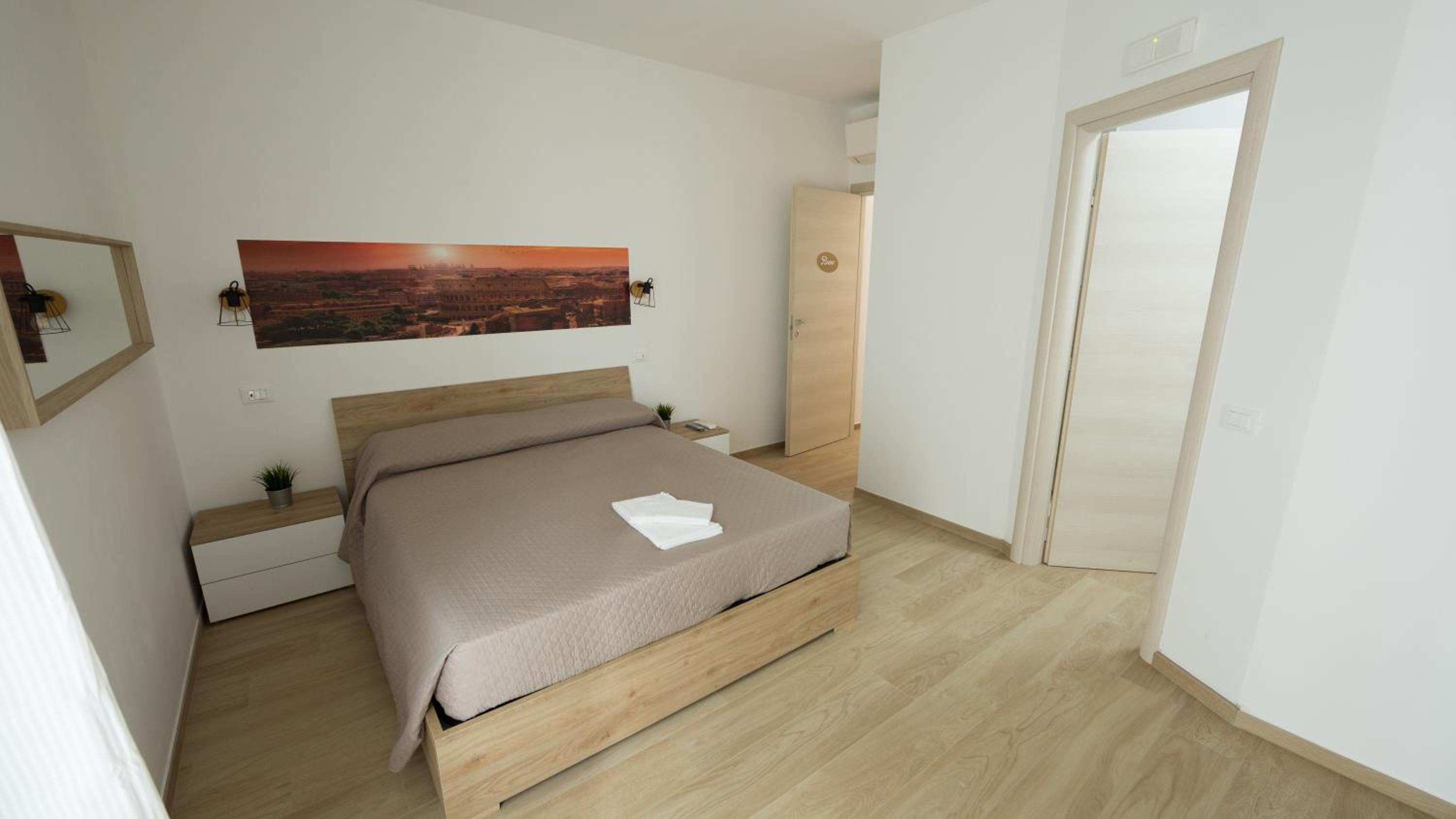 Double Room with Private Bathroom photo 1