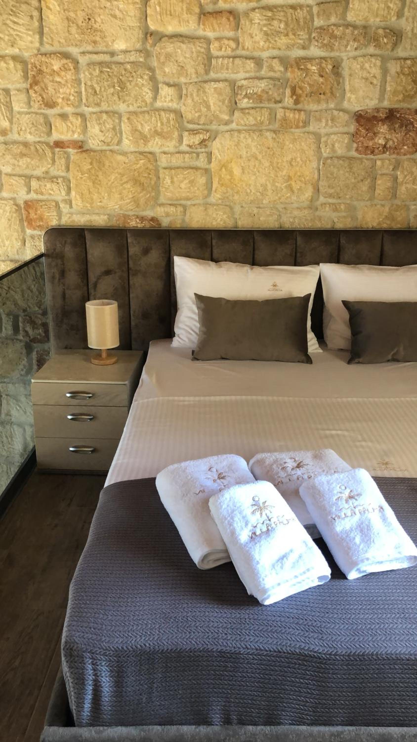 One-Bedroom Chalet