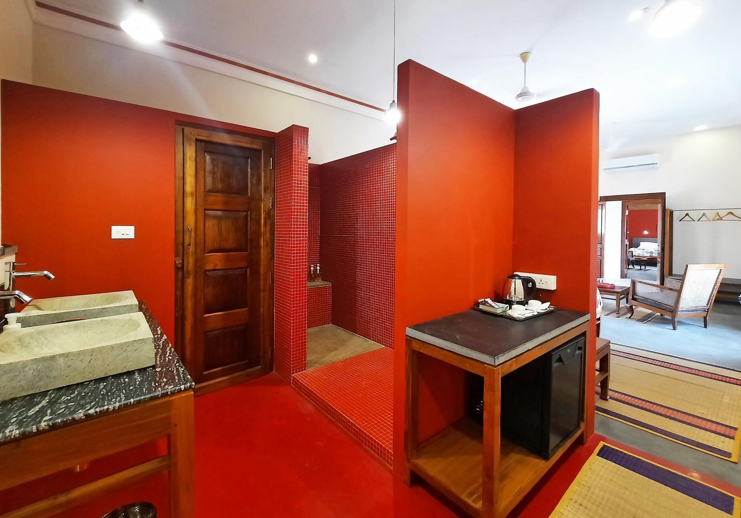 Deluxe Double or Twin Room - Photo 21