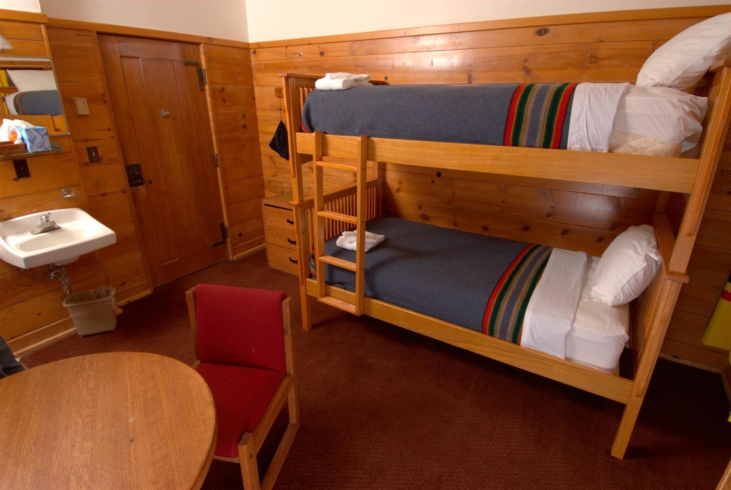 Bunk Room With Shared Bathroom photo 2