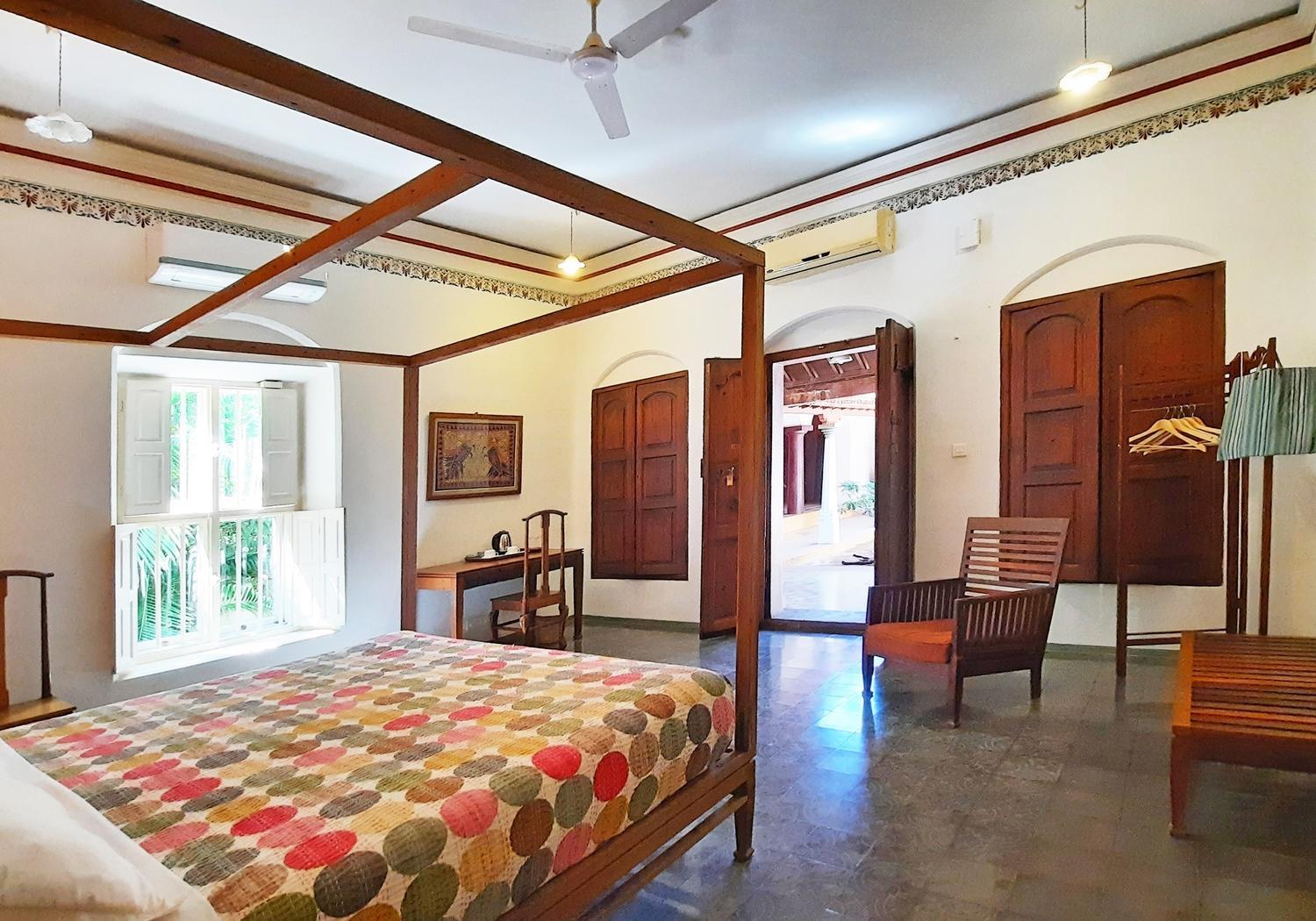 Deluxe Double Room - Photo 17