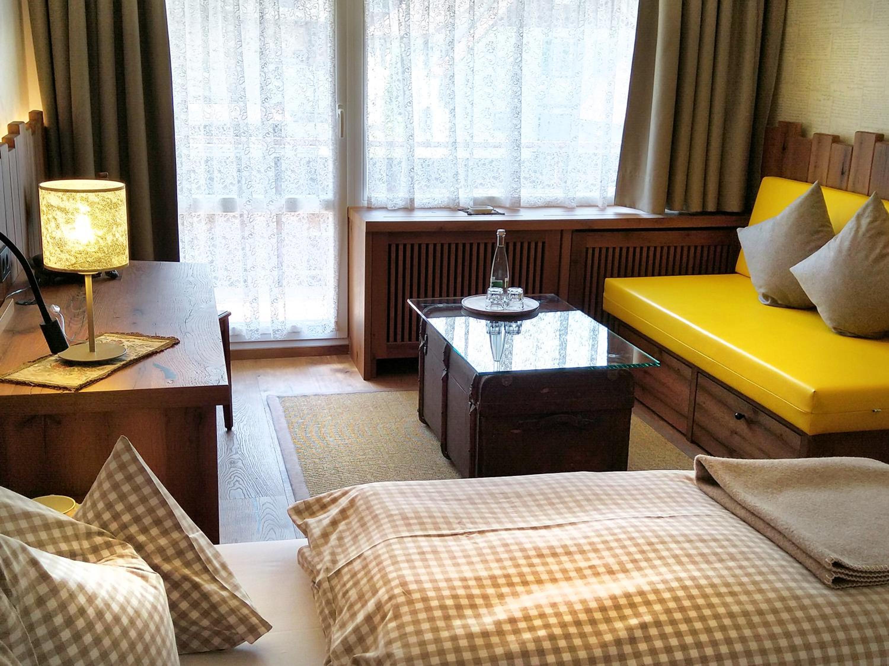 Deluxe Double Room with Balcony photo 2
