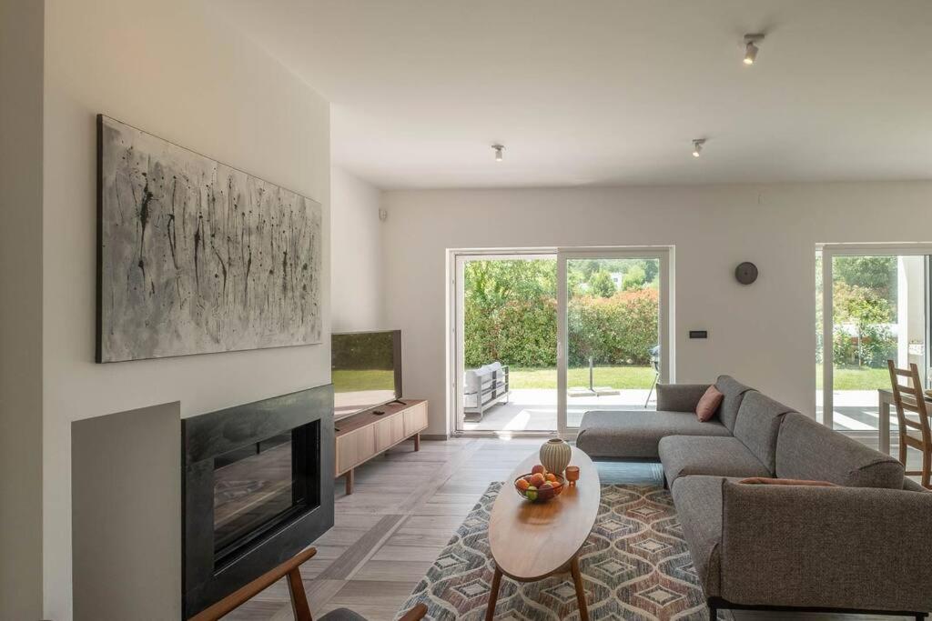 Three-Bedroom House photo 1