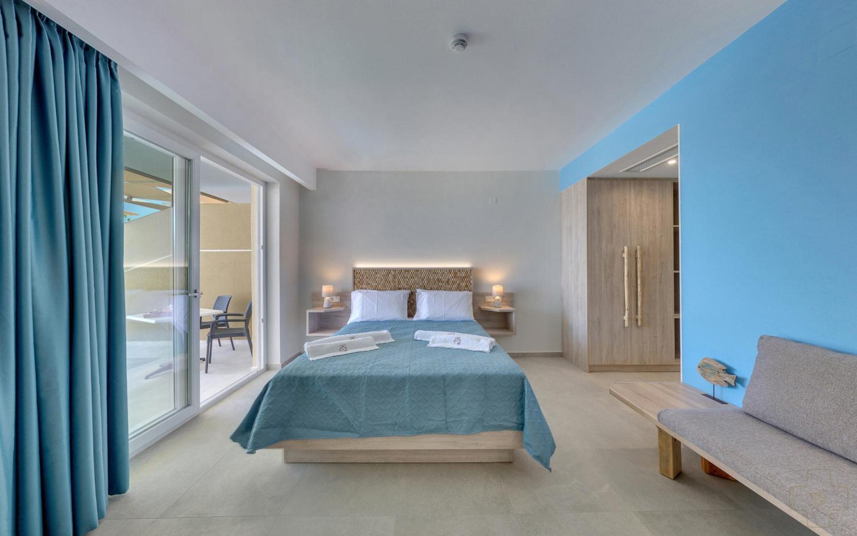 Suite with Private Pool photo 2